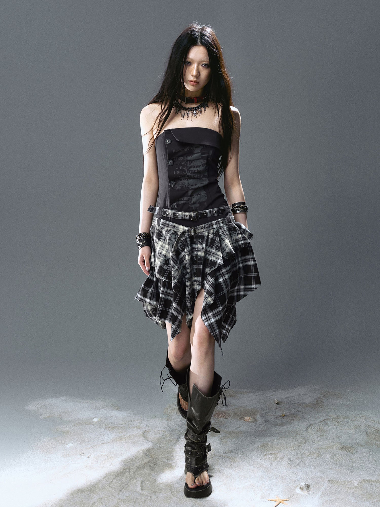 CESTNOUS Plaid Panel Graffiti Ruched Tube Dress