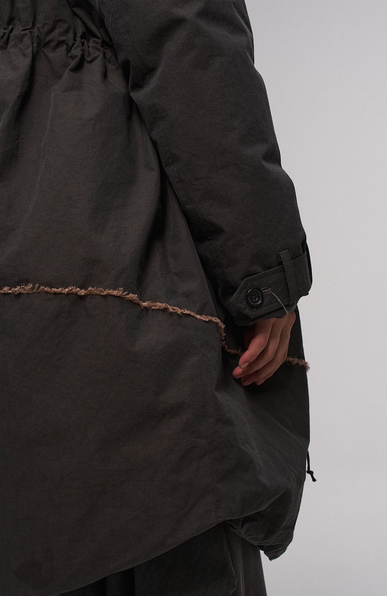 ILNya Nieternite Nifutur Asym Hem Drawcord Down Parka