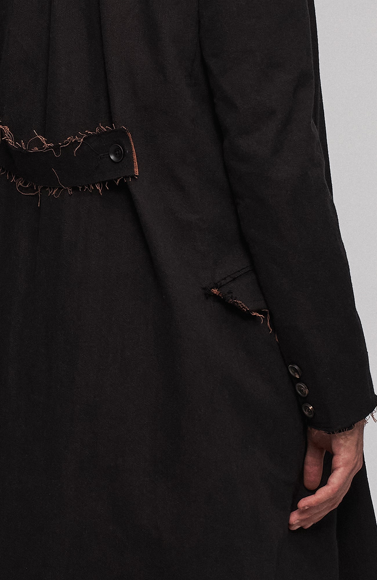 ILNya Nieternite Nifutur Raw-Edge Wool-Blend Longline Coat