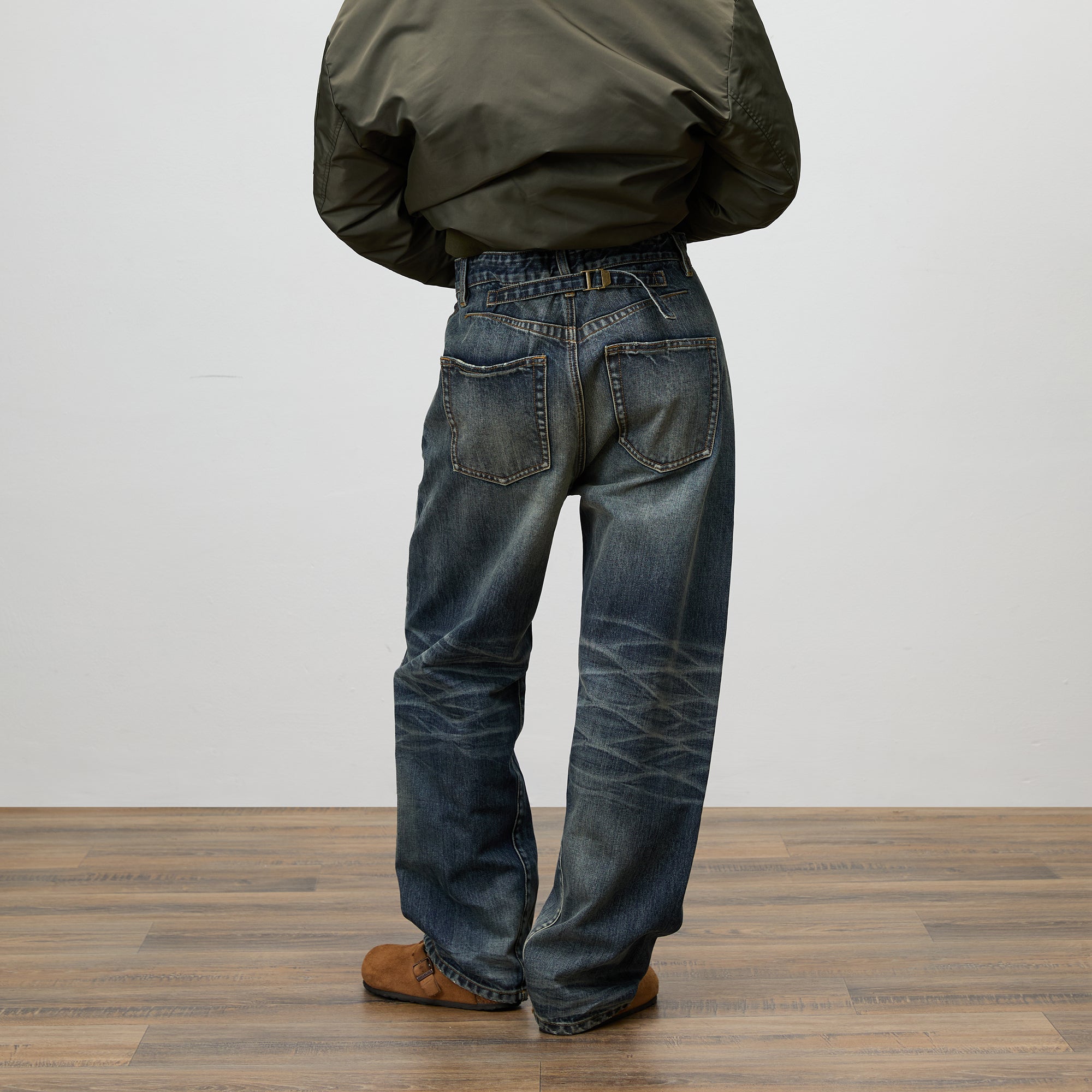 COMMAND N Washed Buckle Waist Tapered Jeans