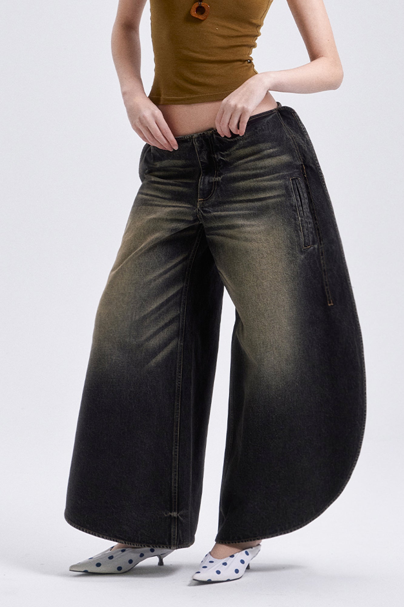 VERSION9 Dirty Fit Barrel-Leg Jeans