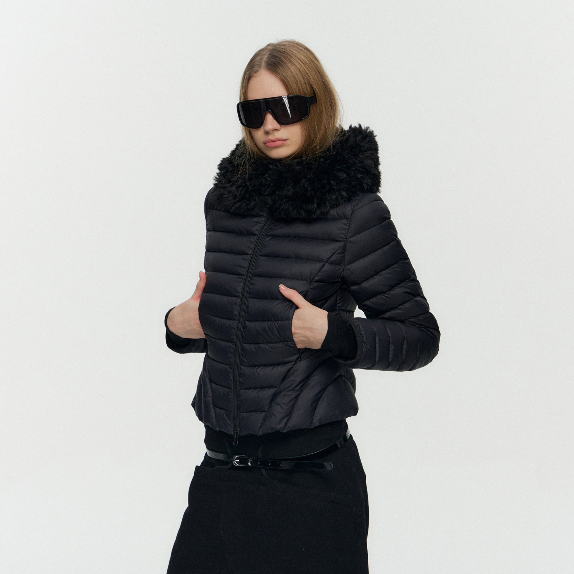 10AMSOTIIIIIIRED Detachable Faux-Fur Quilted Down Jacket