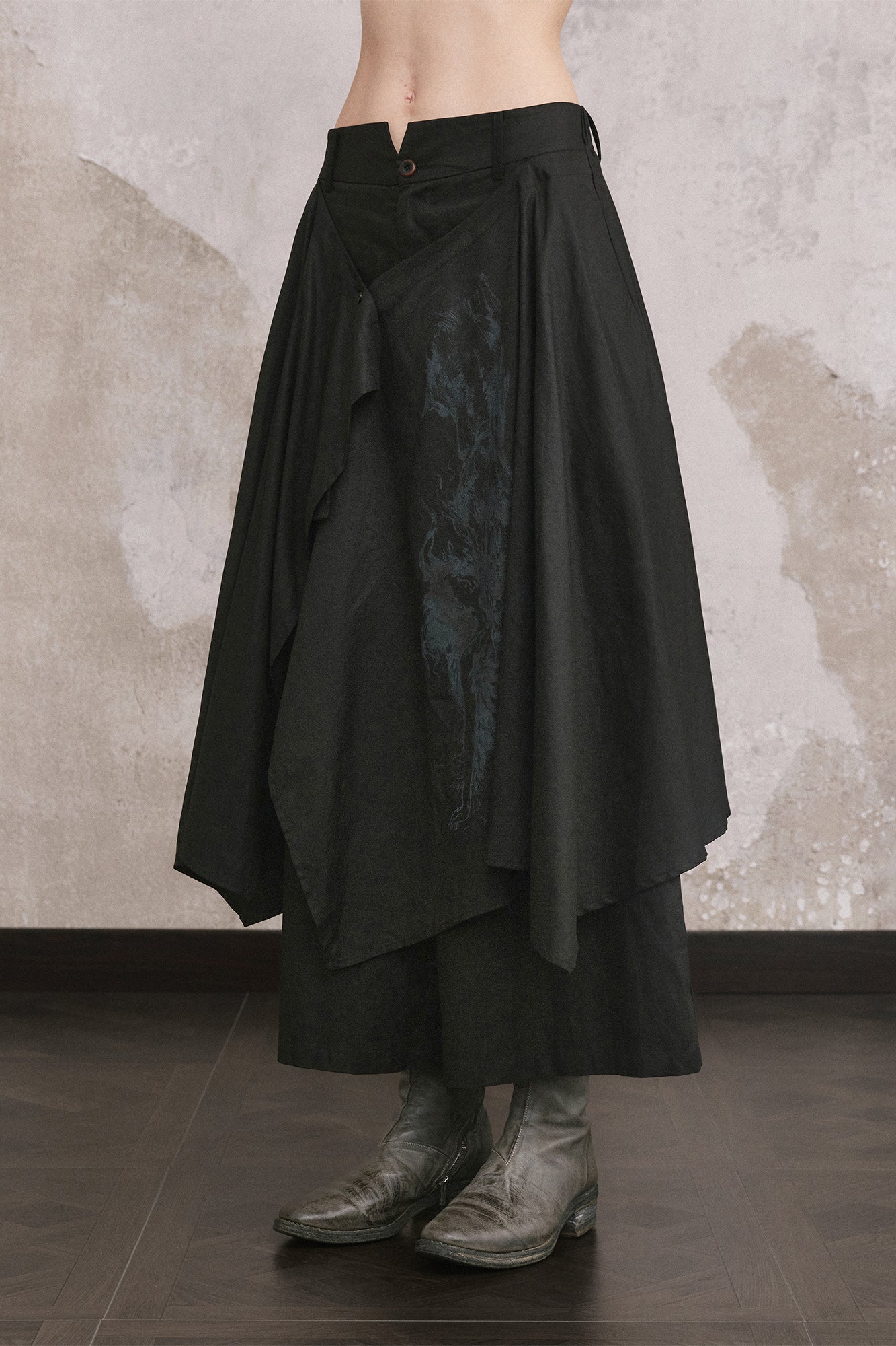 ILNya Nieternite Nifutur Asymmetrical Layered Graphic Skirt Pants