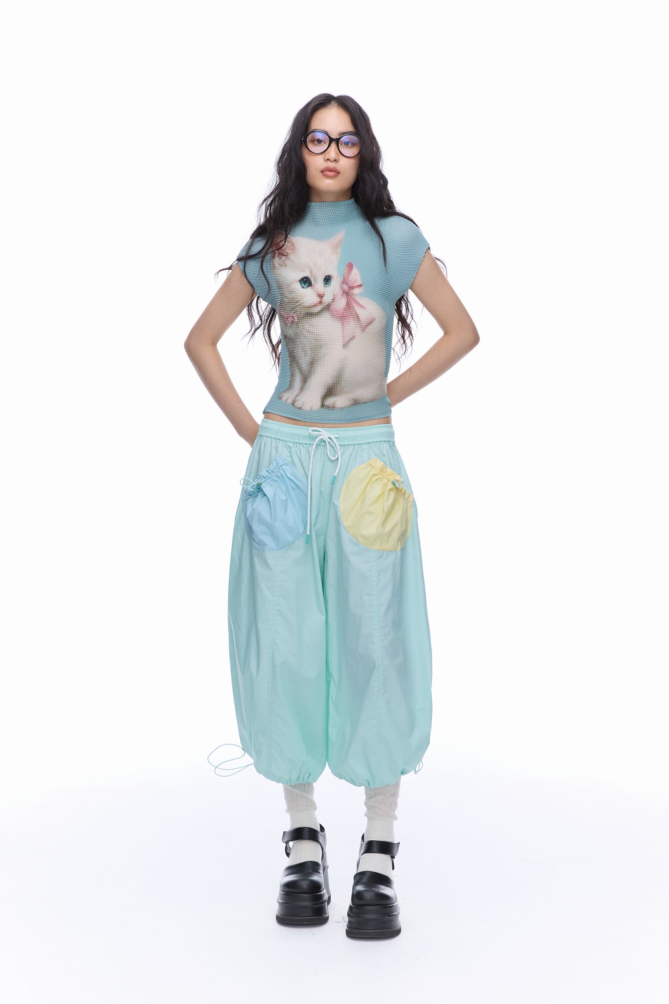 MOF Bow Kitten Graphic Pleated T-Shirt