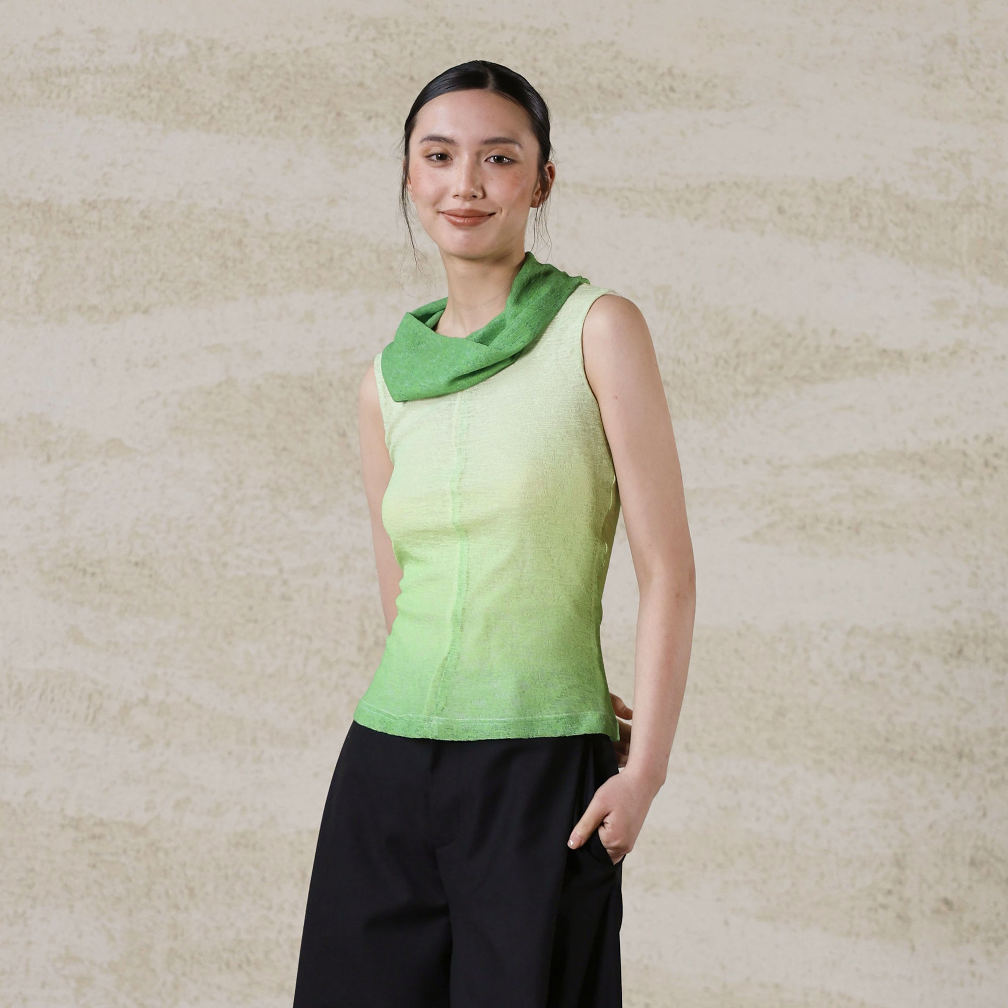 WUHEYIZUO Gradient Layered Drape-Neck Tank Top