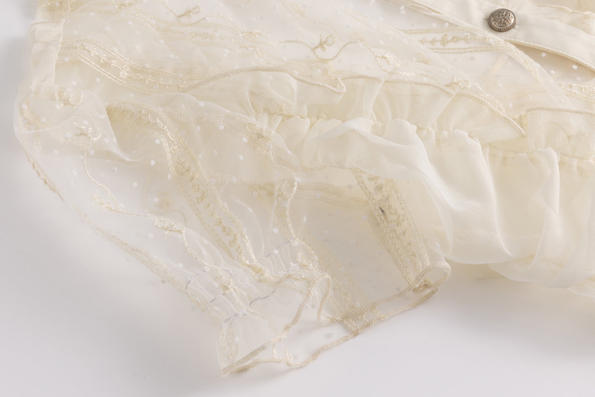 CESTNOUS Sheer Lace Ruched Puff-Sleeve Blouse