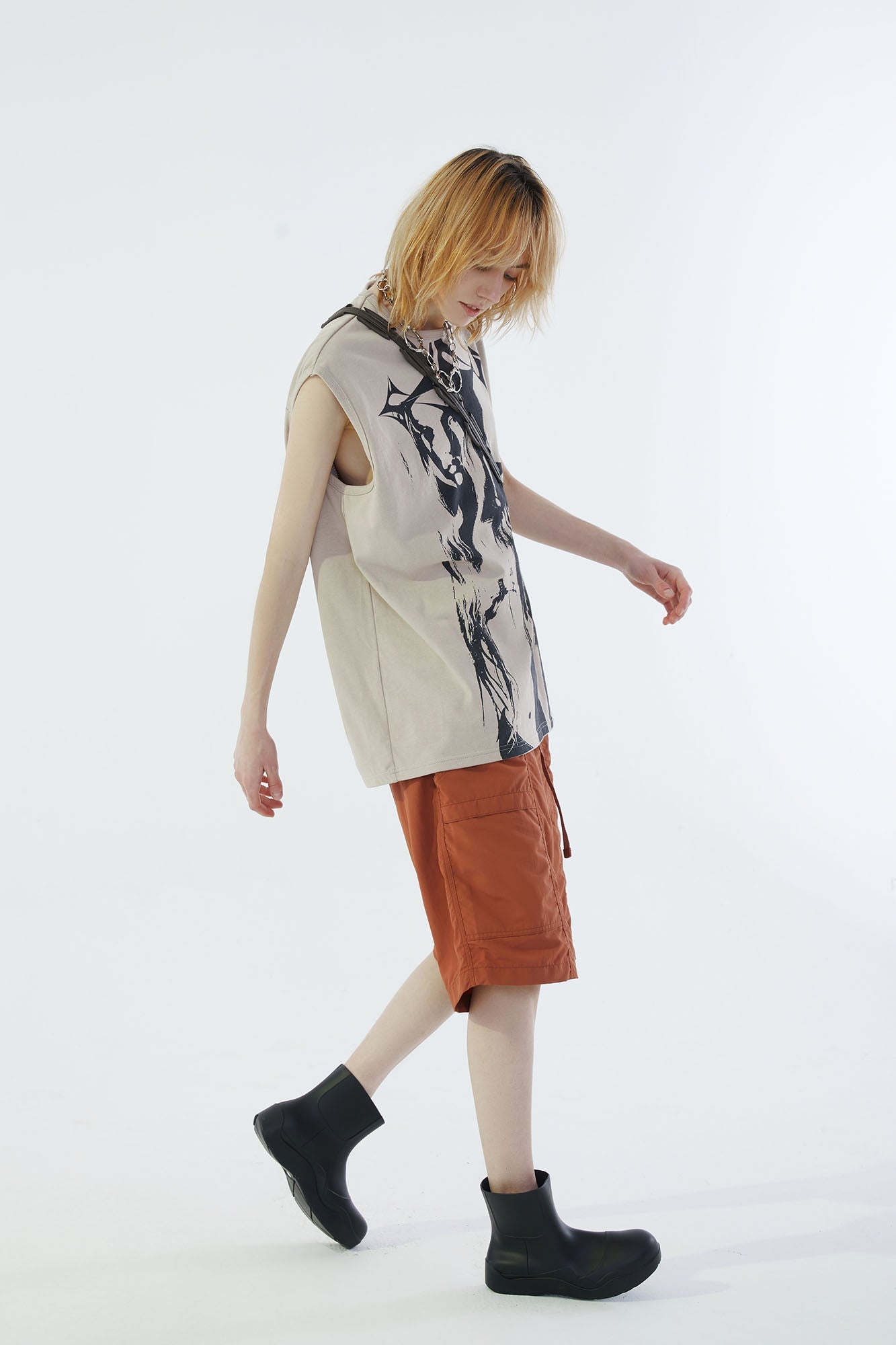 ERROR CODE ROBT Portrait Graphic Mesh Lining Sleeveless Tee