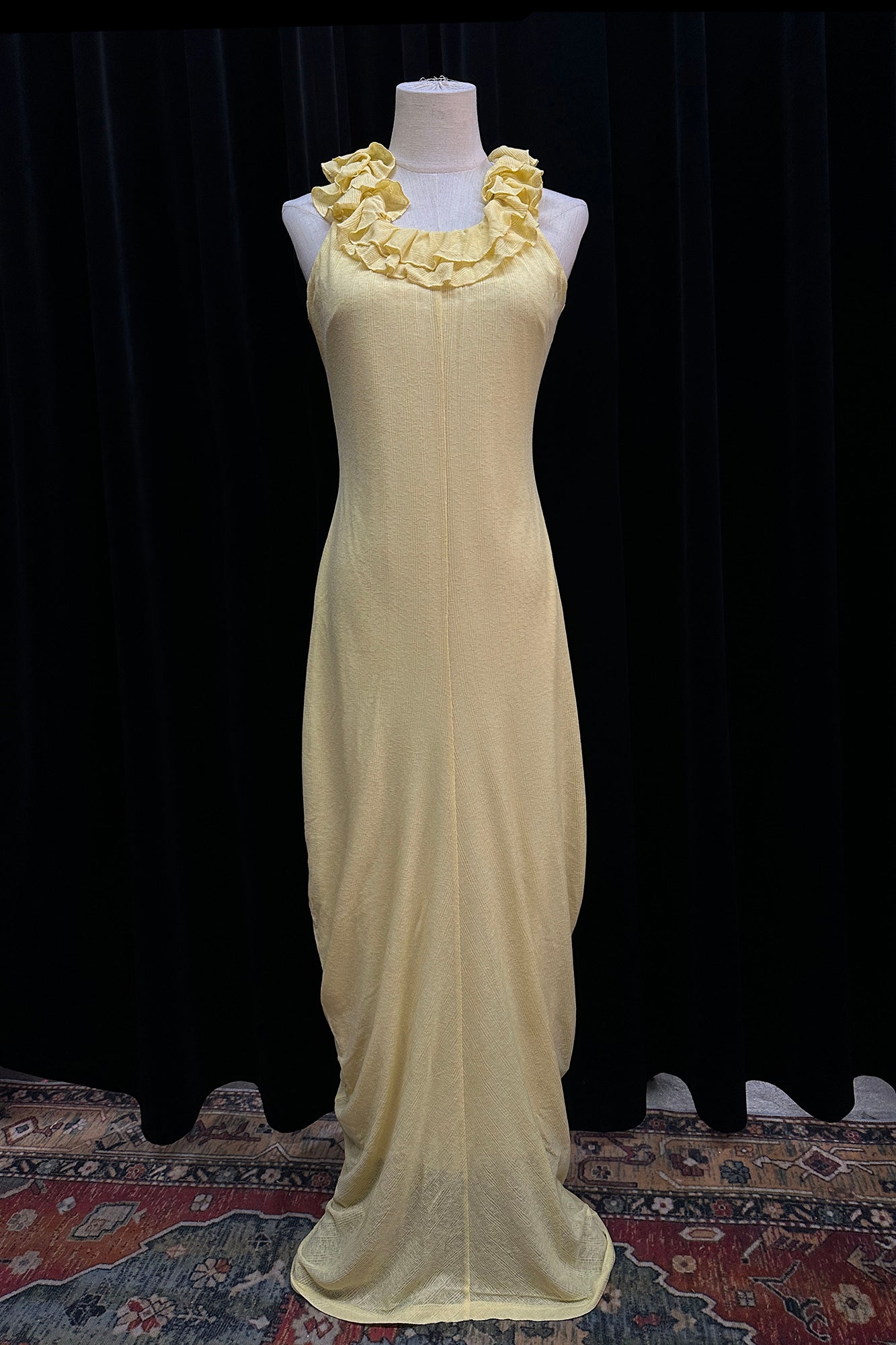 WUHEYIZUO Ruffle-Neck Draped Knit Maxi Dress