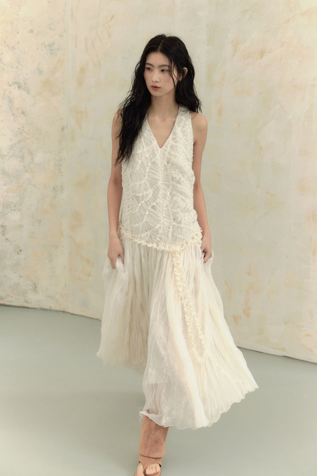 CHANGGUANG YUANZI Lace Spliced Crinkled Mesh Halter Dress