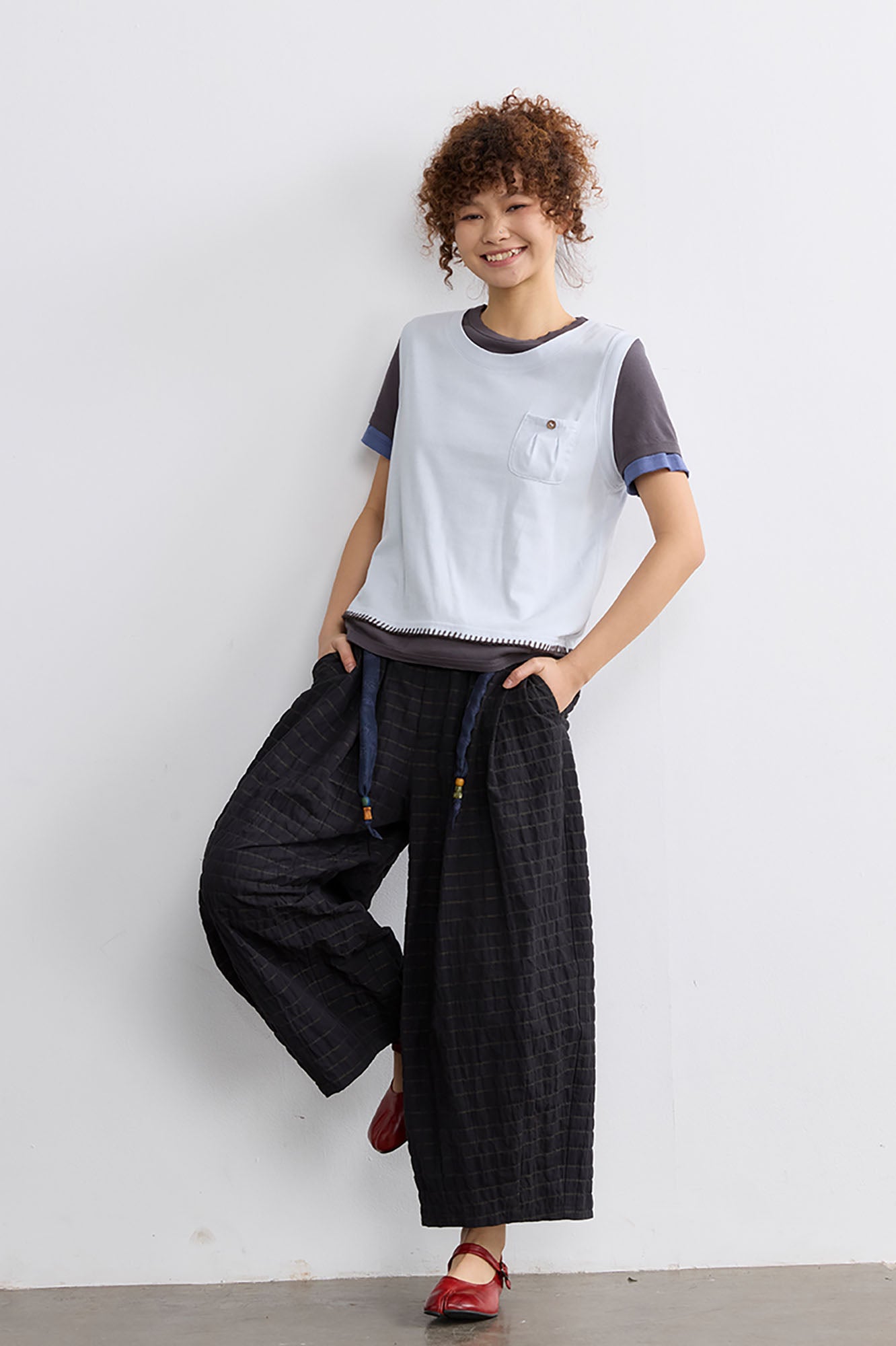 NOESE Retro Pleated Hem Cropped Pants