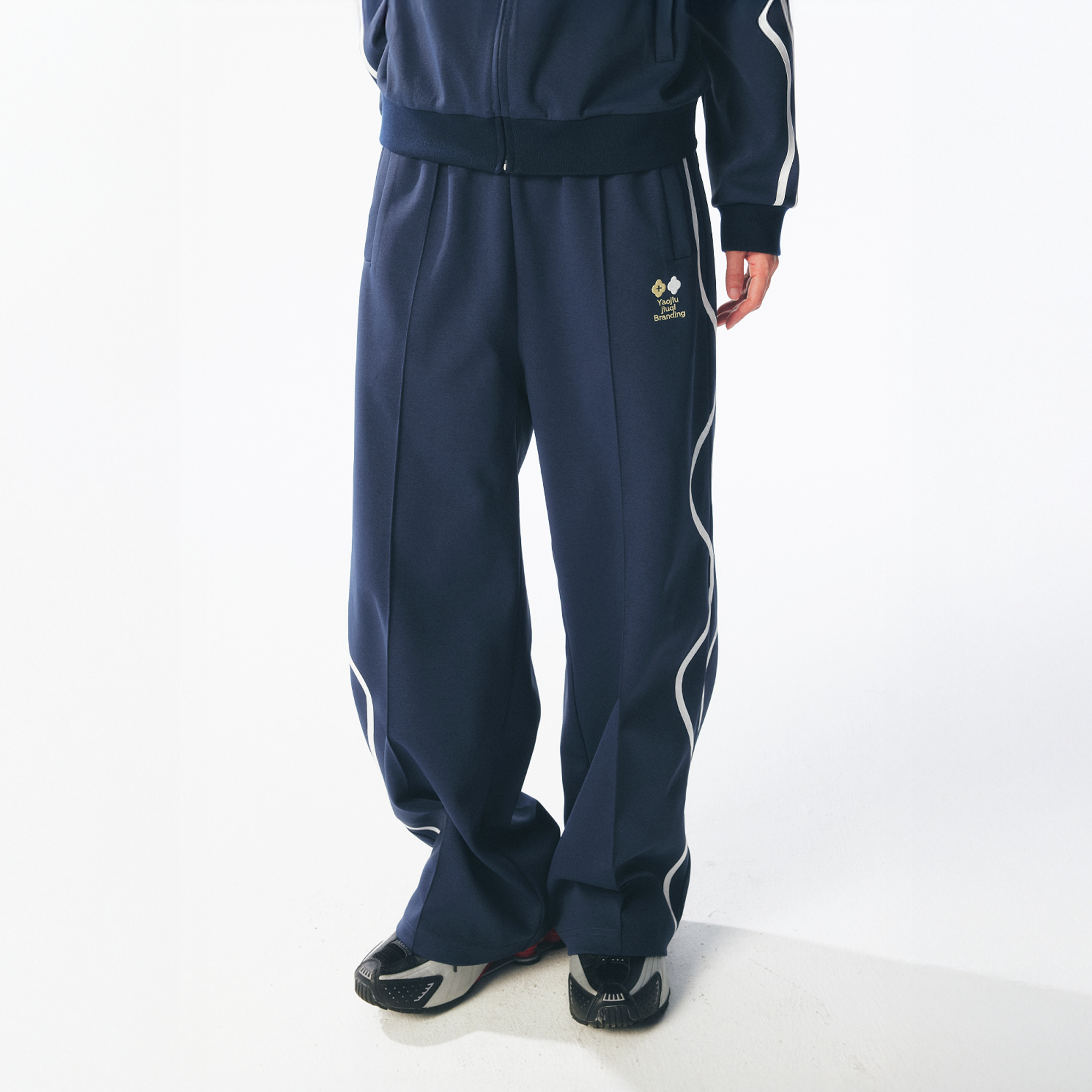 1997 POSTOFFICE Contrast Curved-Stripe Quick-Dry Track Pants