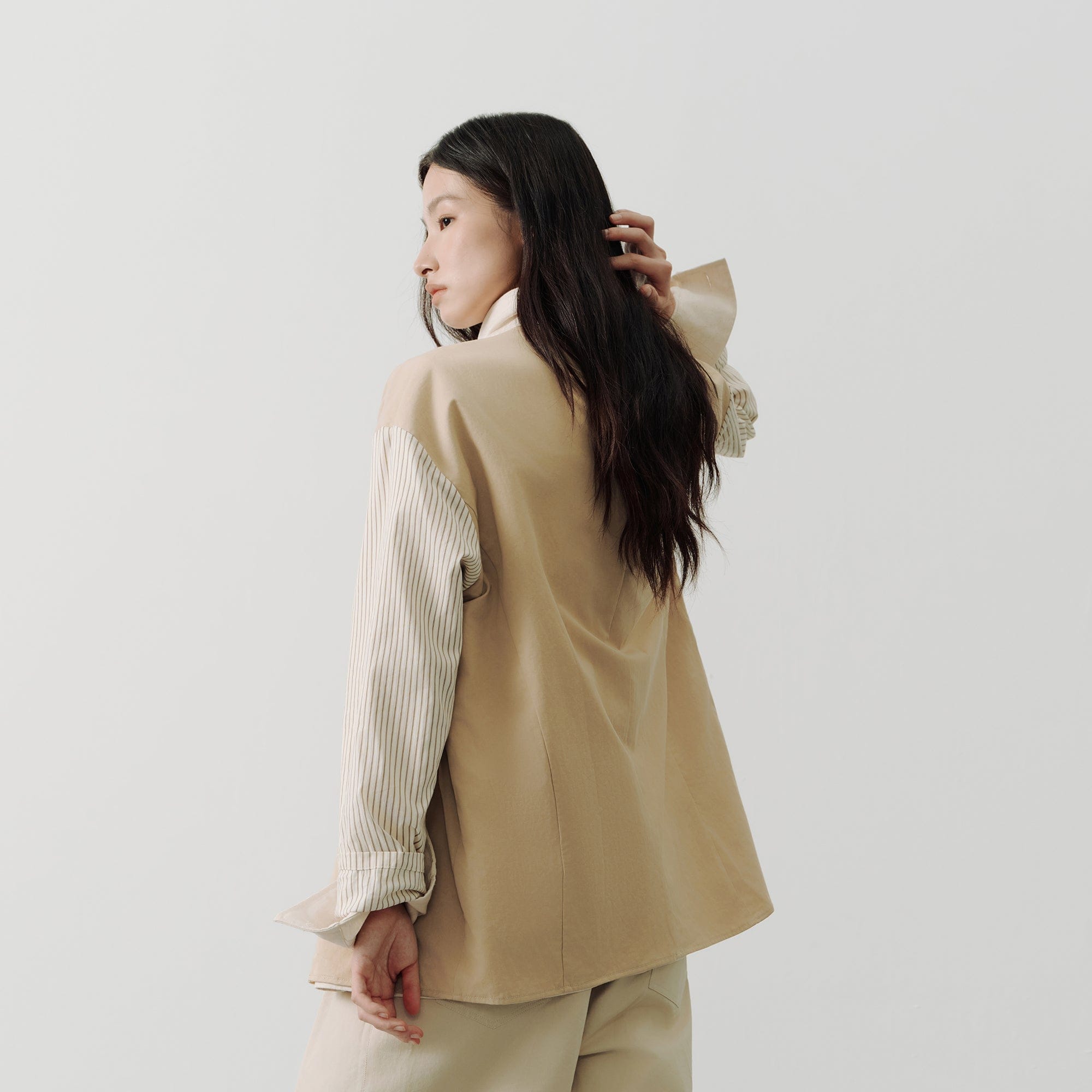 SAME FLOW Essential Reversible Paneled Shirt