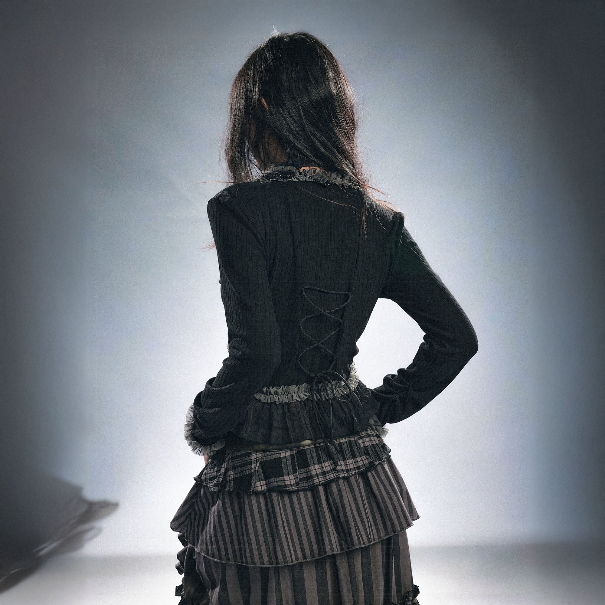 CESTNOUS Ruffle Lace-Up Long-Sleeve Corset Top