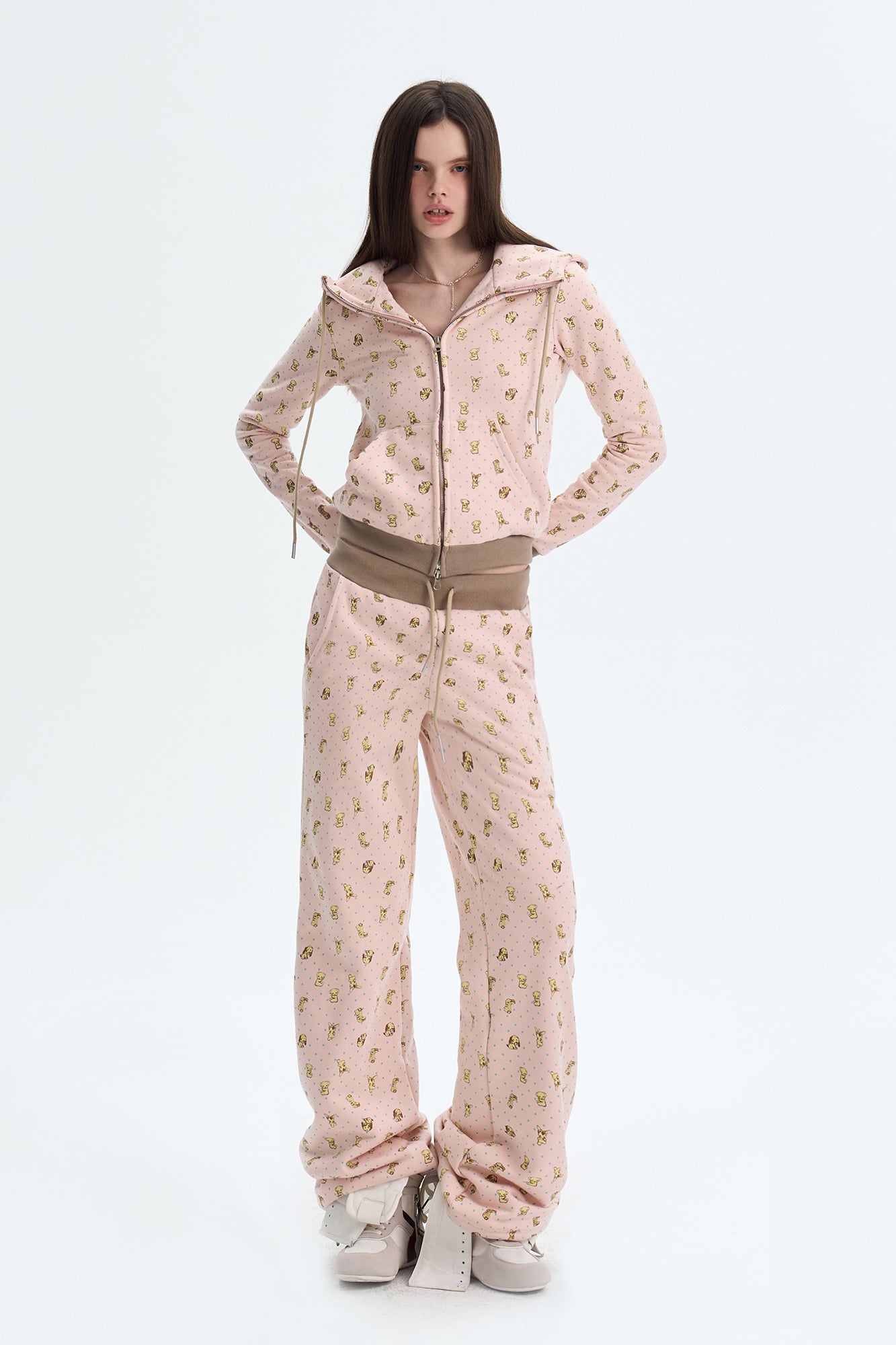 THE NEVERMORE Contrast-Waist Puppy Full-Print Sweatpants