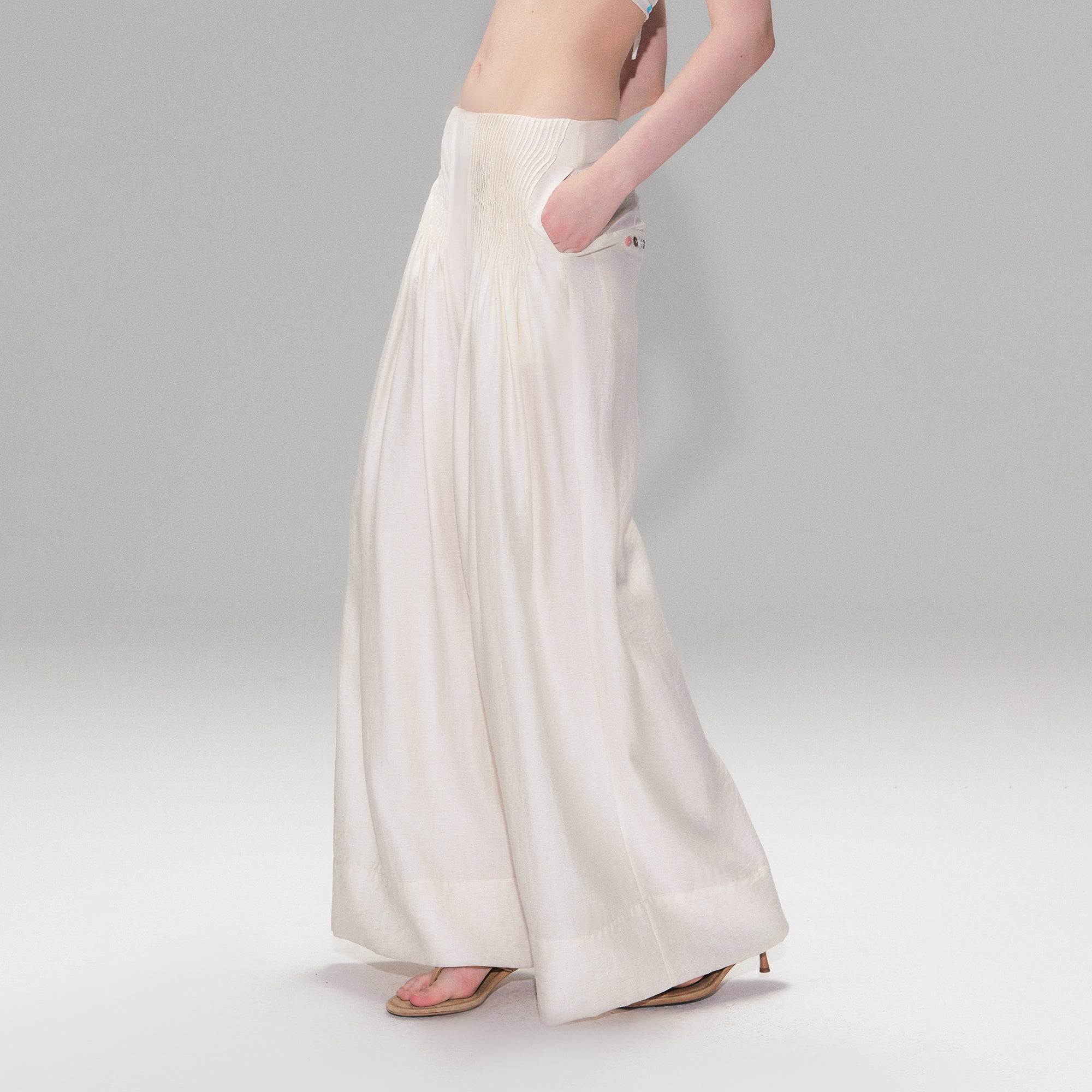 THE NEVERMORE Pintuck Panel Wide-Leg Pants