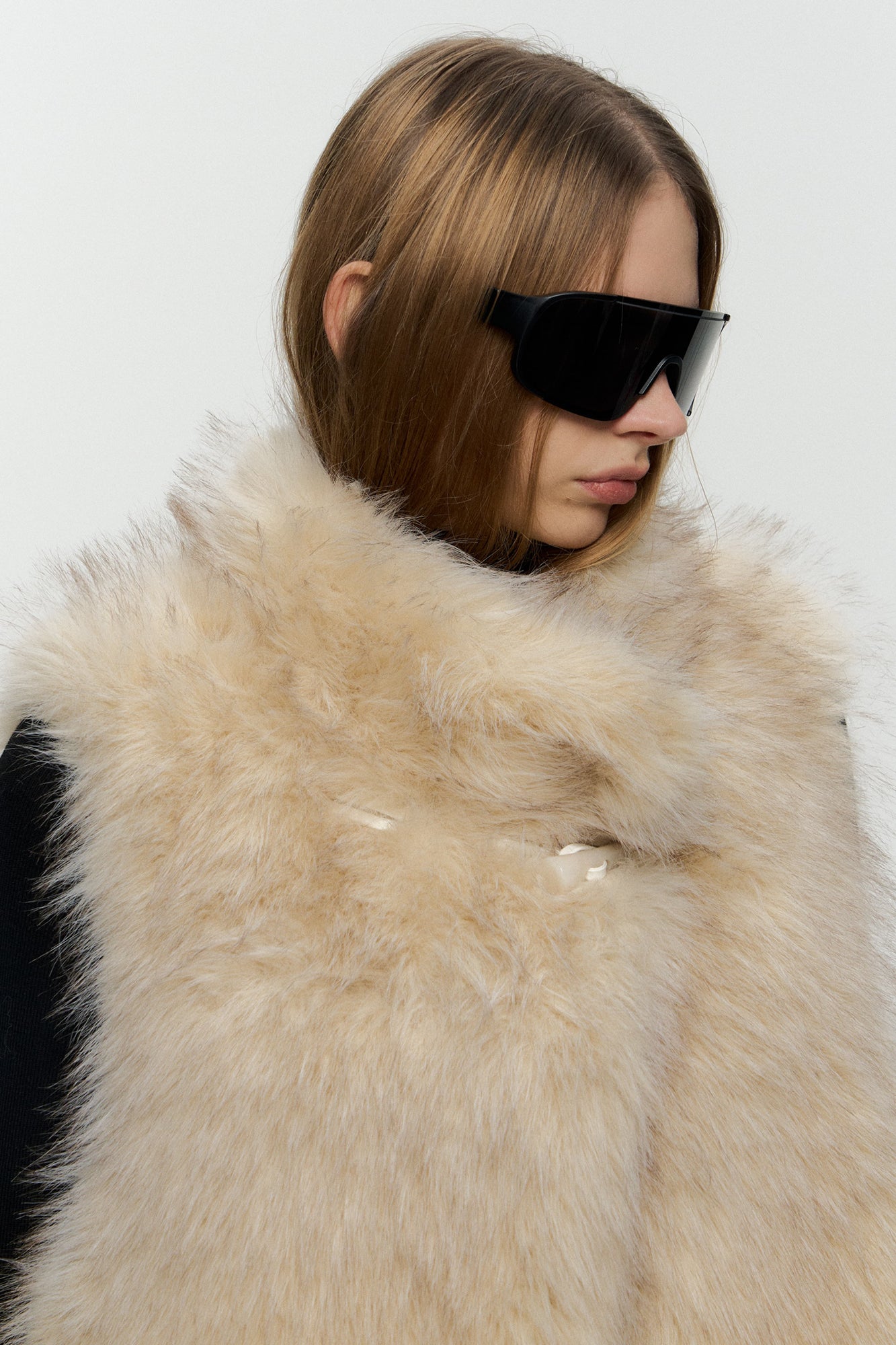 10AMSOTIIIIIIRED Asymmetrical Front Toggle Faux Fur Vest