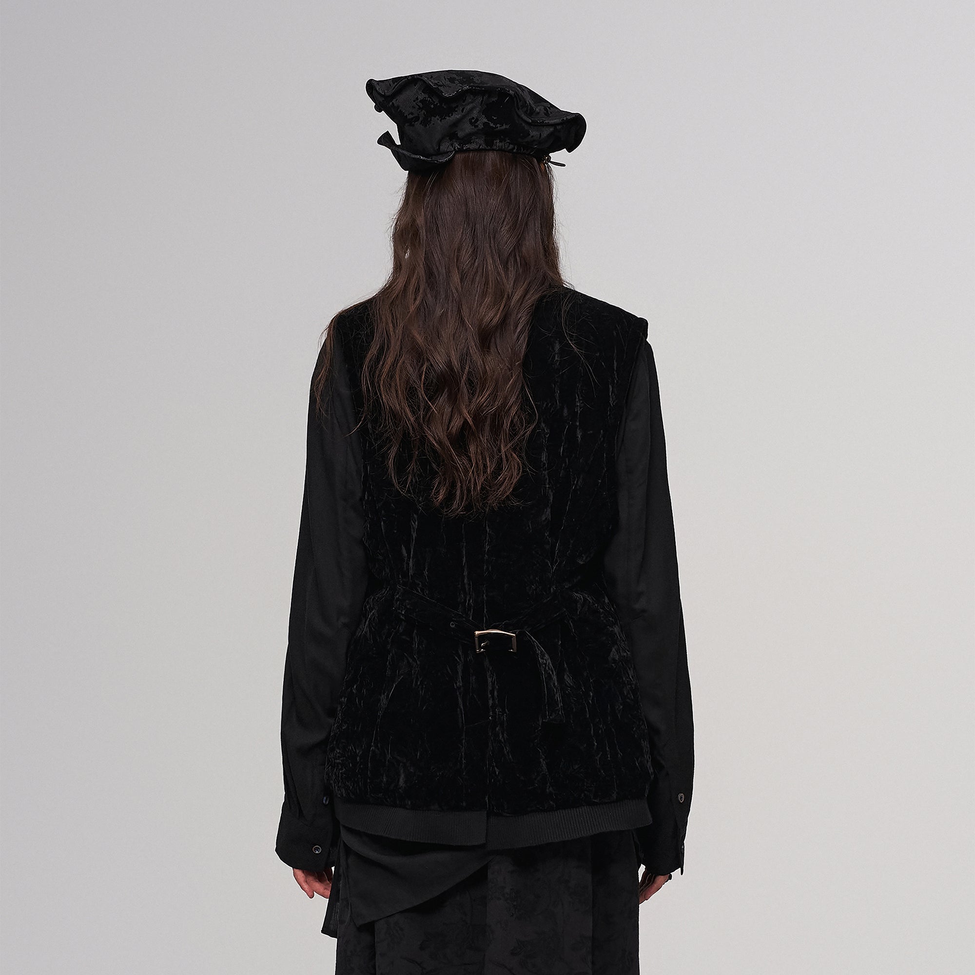 ILNya Nieternite Nifutur Velvet Double-Breasted Belted Vest