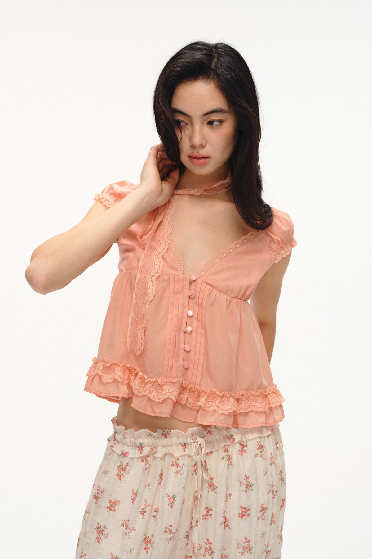 LVETONG Lace Bow Tie-Front Puff Sleeve T-Shirt