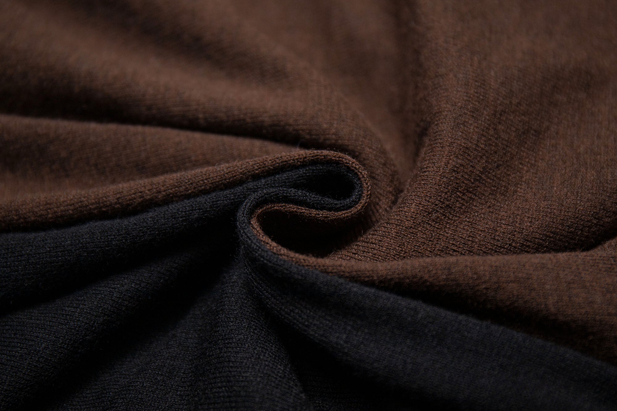 LEONSENSE Layered Cut-Out Tie-Back Top