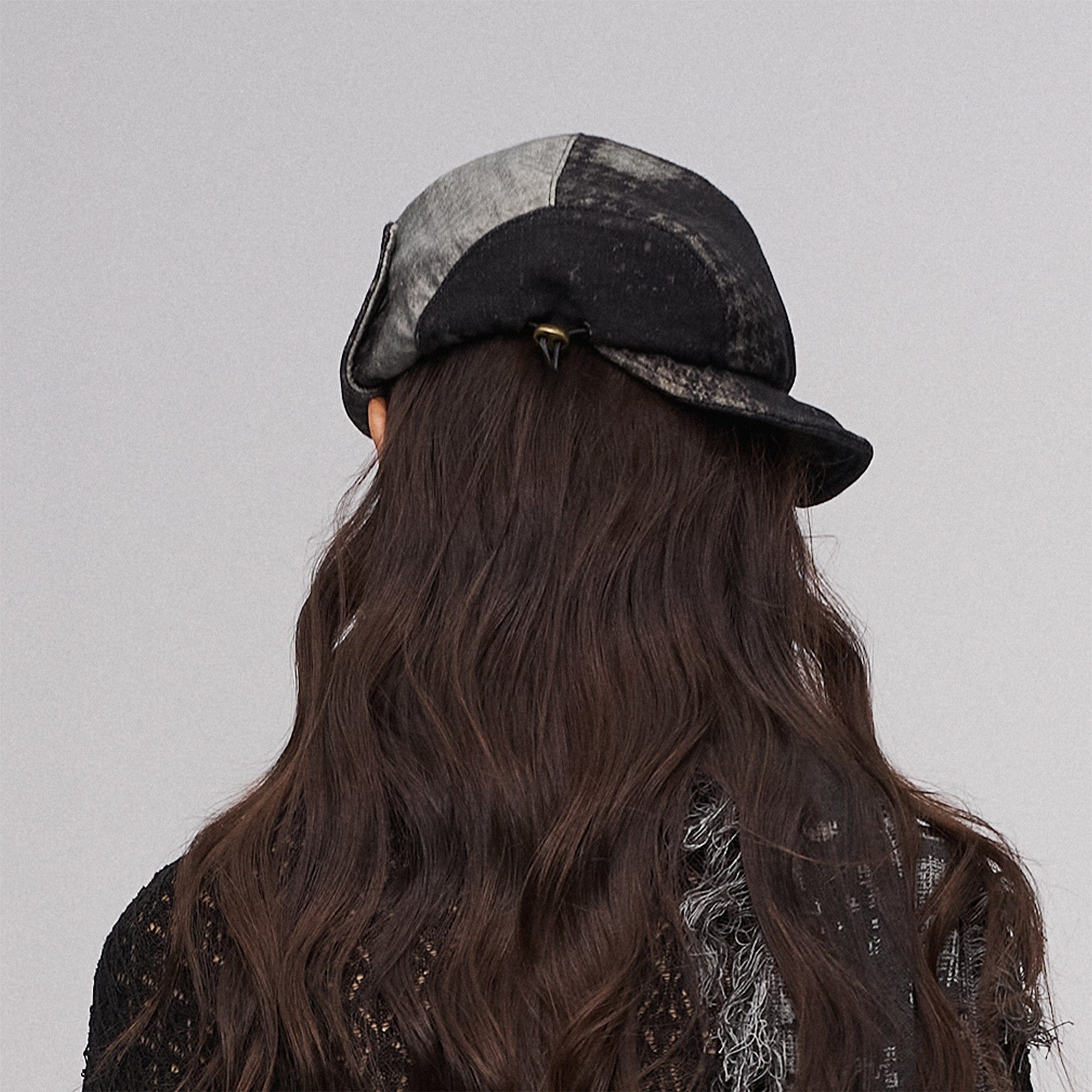 ILNya Nieternite Nifutur Deconstructed Houndstooth Newsboy Cap