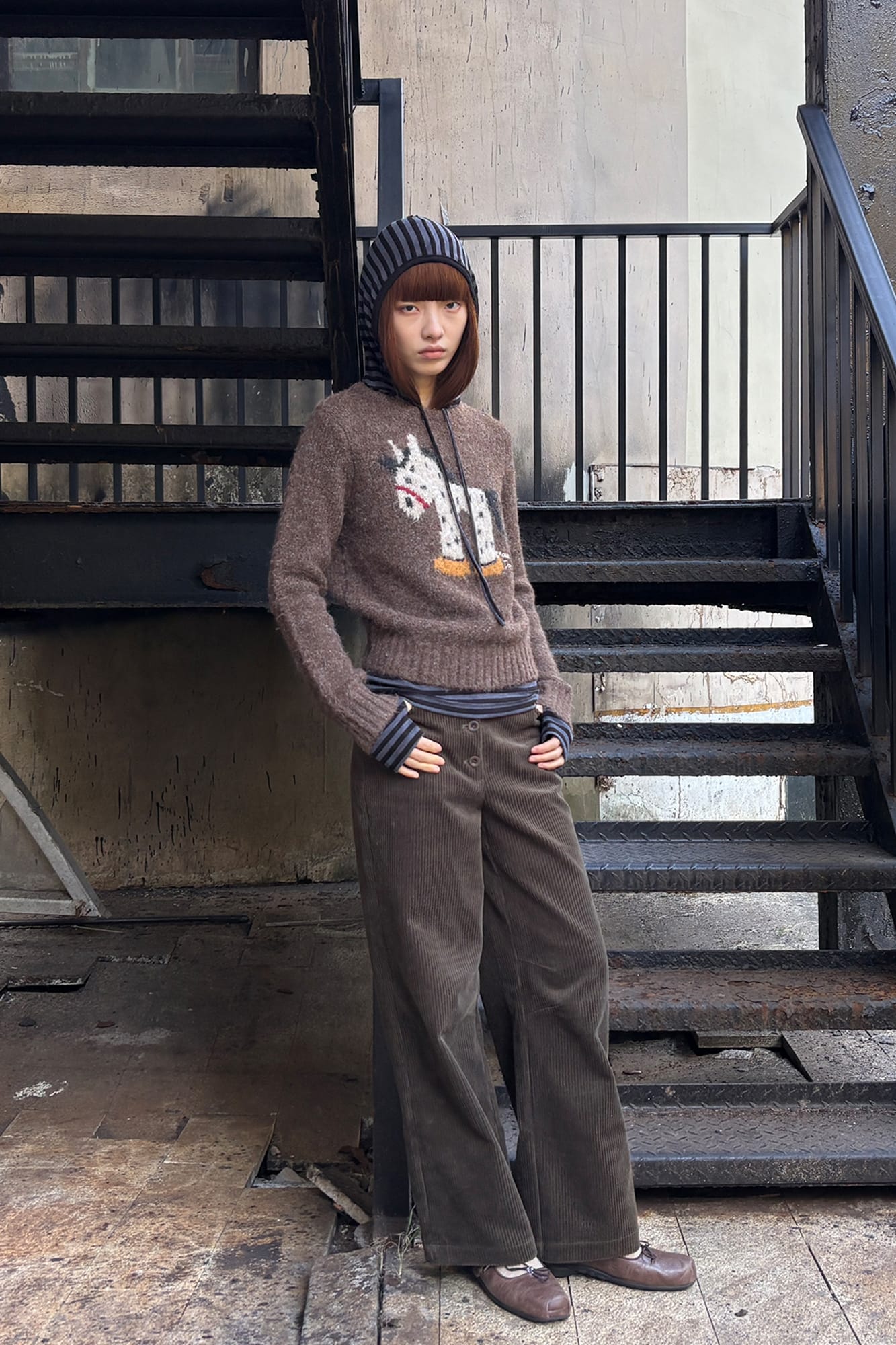 NEVERSEEZ Button-Fly Corduroy Pants