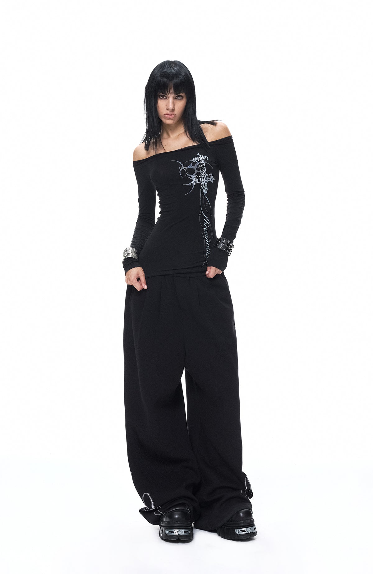 3MODE Gothic Off-Shoulder Graphic Long-Sleeve Tee