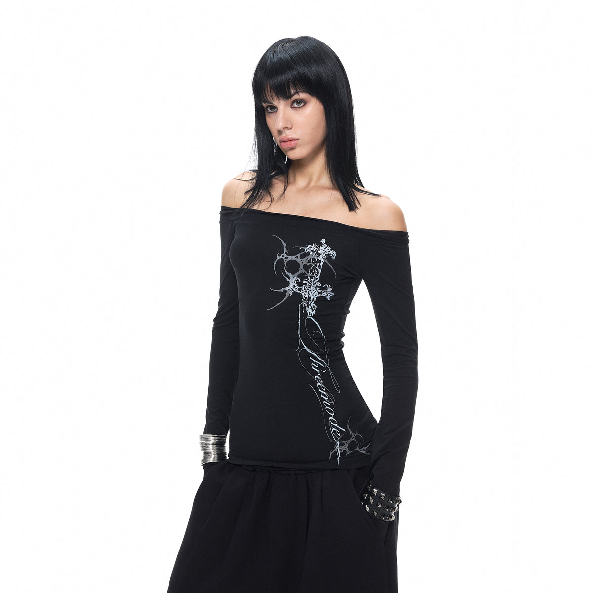 3MODE Gothic Off-Shoulder Graphic Long-Sleeve Tee