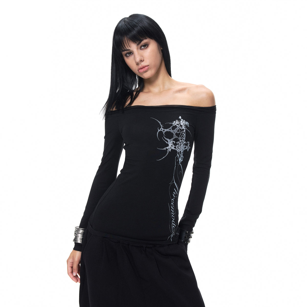 3MODE Gothic Off-Shoulder Graphic Long-Sleeve Tee