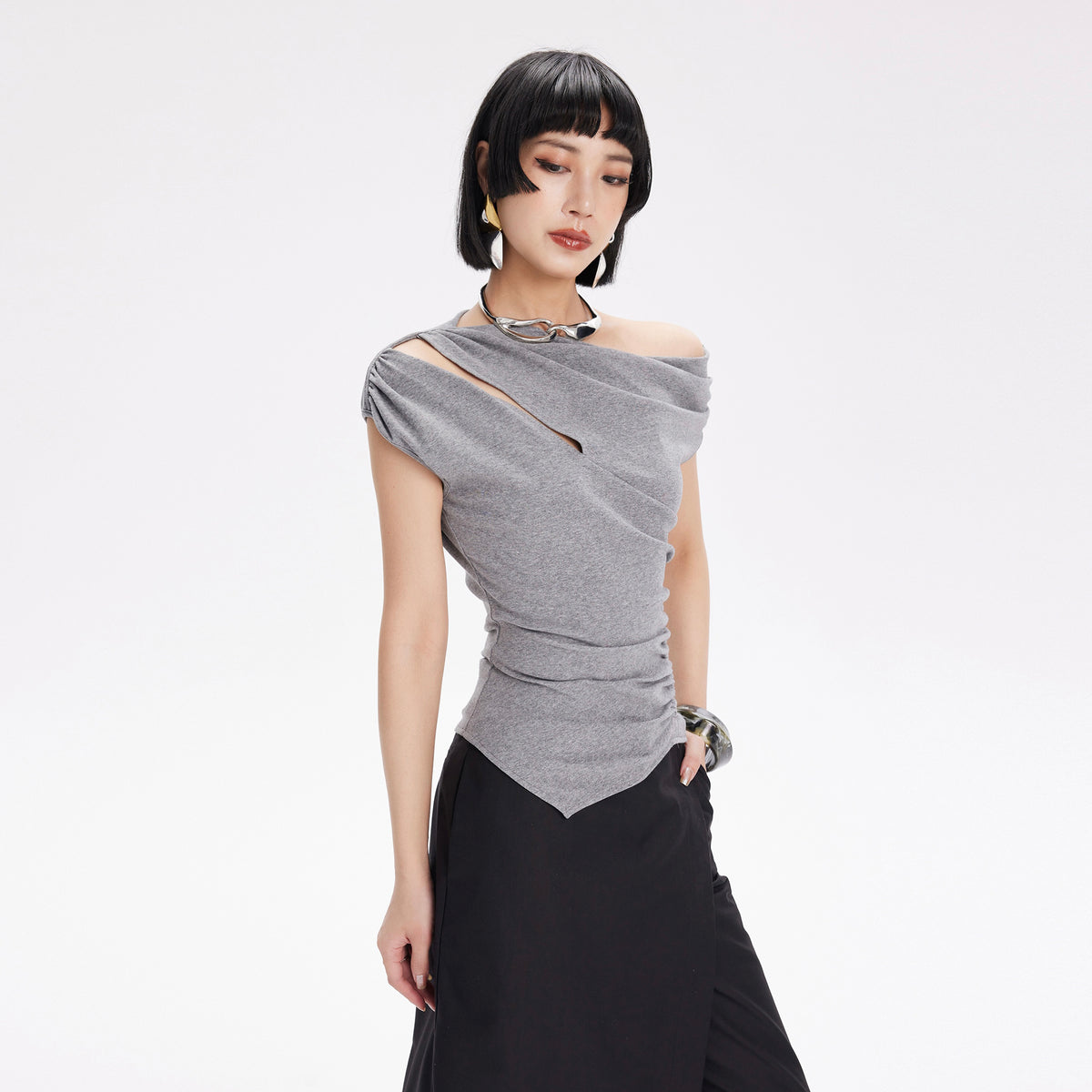 TINY IN STUDIO Asymmetrical Off-Shoulder Cut-Out Ruched T-Shirt