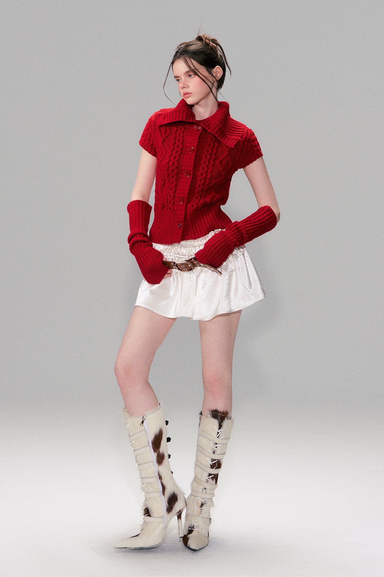 THE NEVERMORE Fold Collar Cable Knit Cardigan