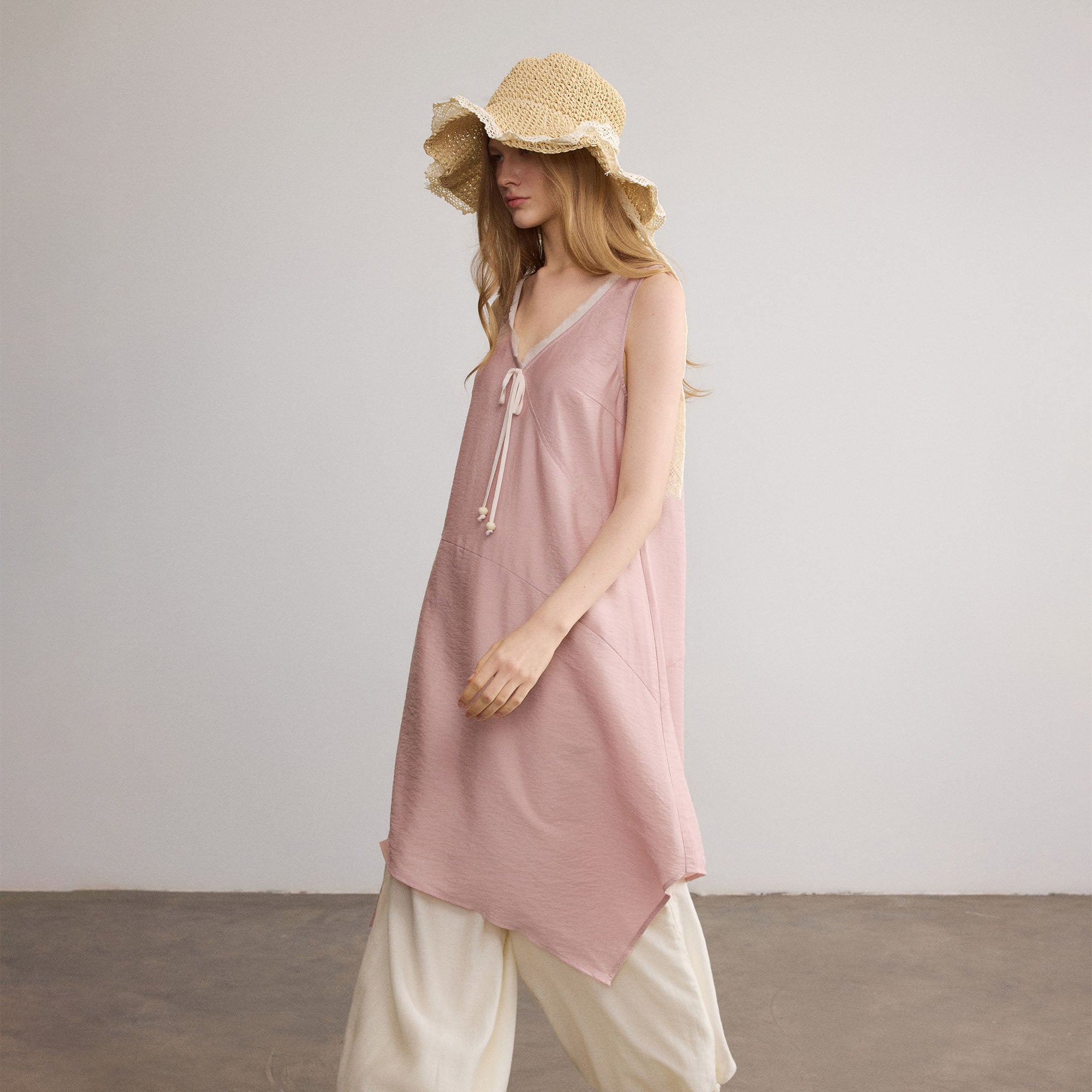 SAME FLOW Asymmetric Hem Wool-Blend V-Neck Tunic