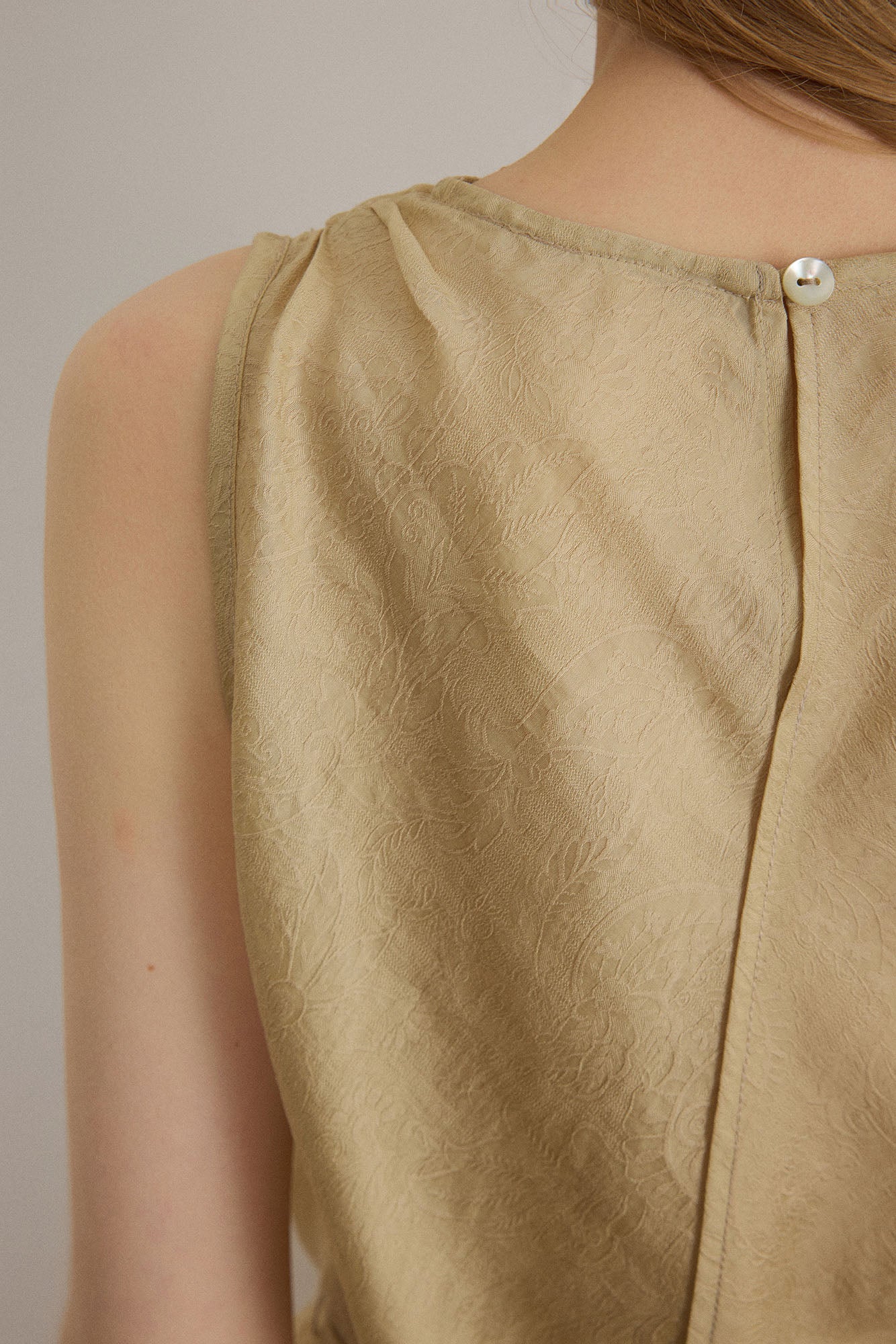 SAME FLOW Paisley Jacquard Beaded-Belt Sleeveless Top
