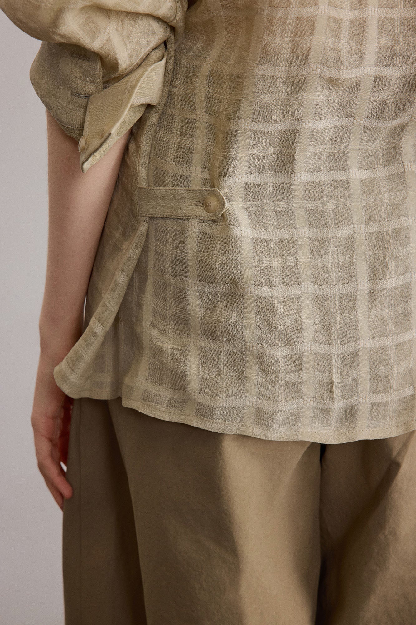 SAME FLOW Sheer Plaid V-Neck Shirt