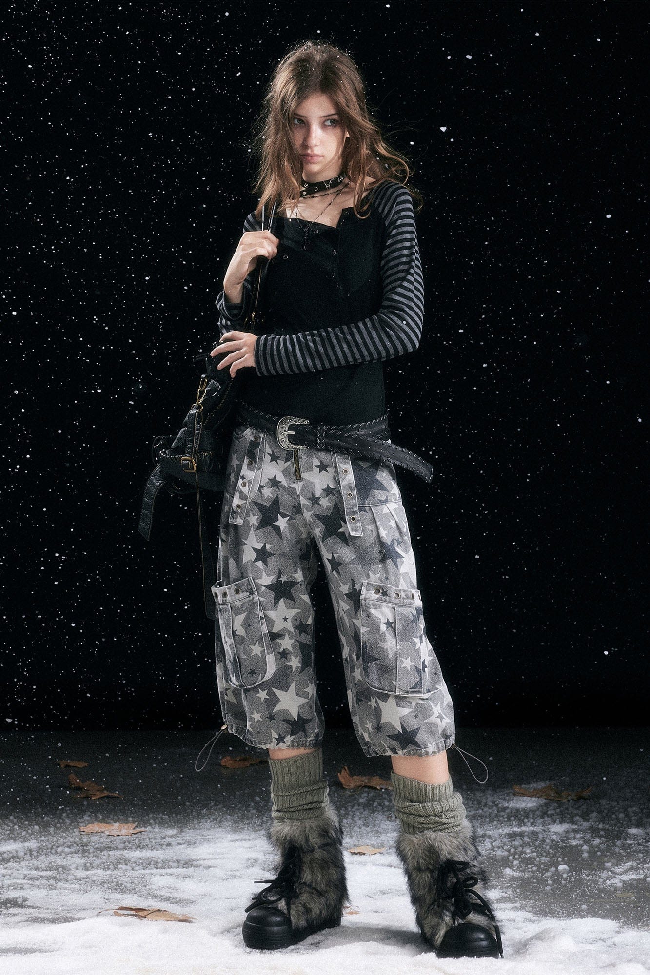 CESTNOUS Striped Sleeve Grommet Henley Tee