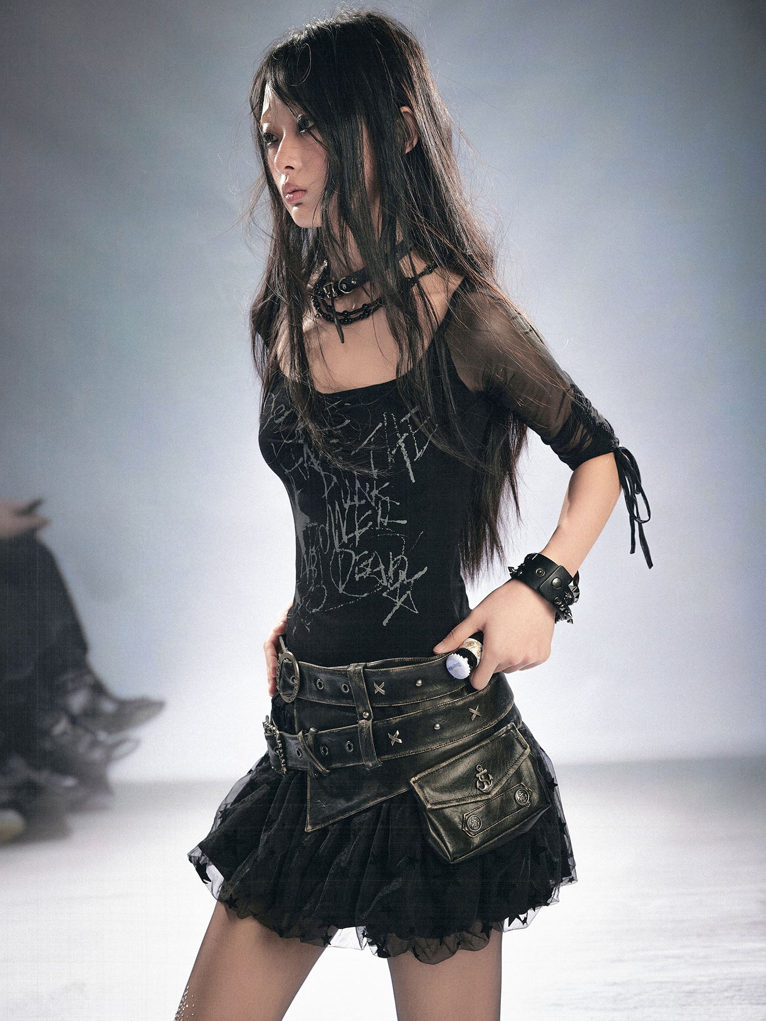 CESTNOUS Multi-Buckle Corset Belt