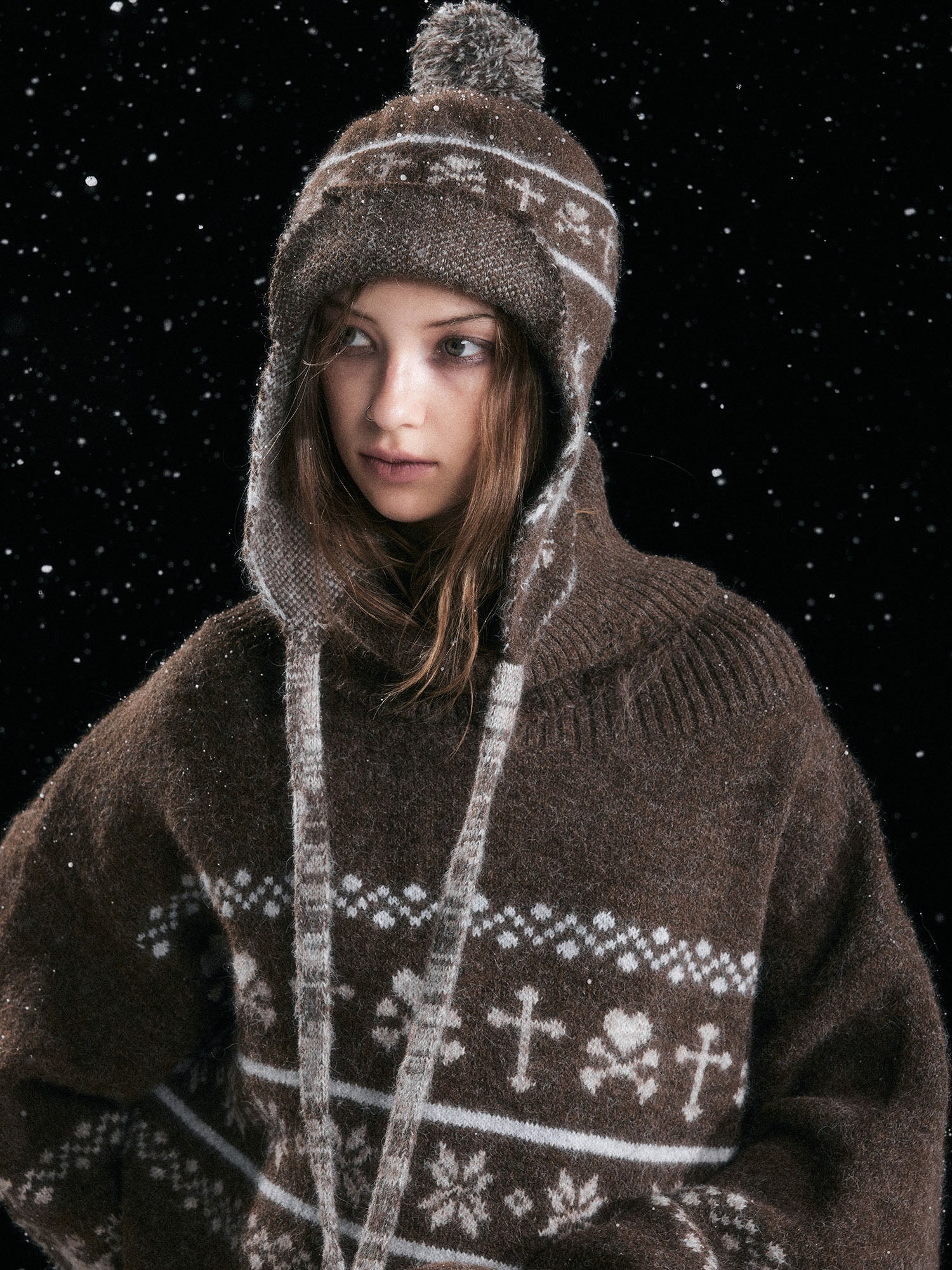 CESTNOUS Snowflake Jacquard Knit Chullo