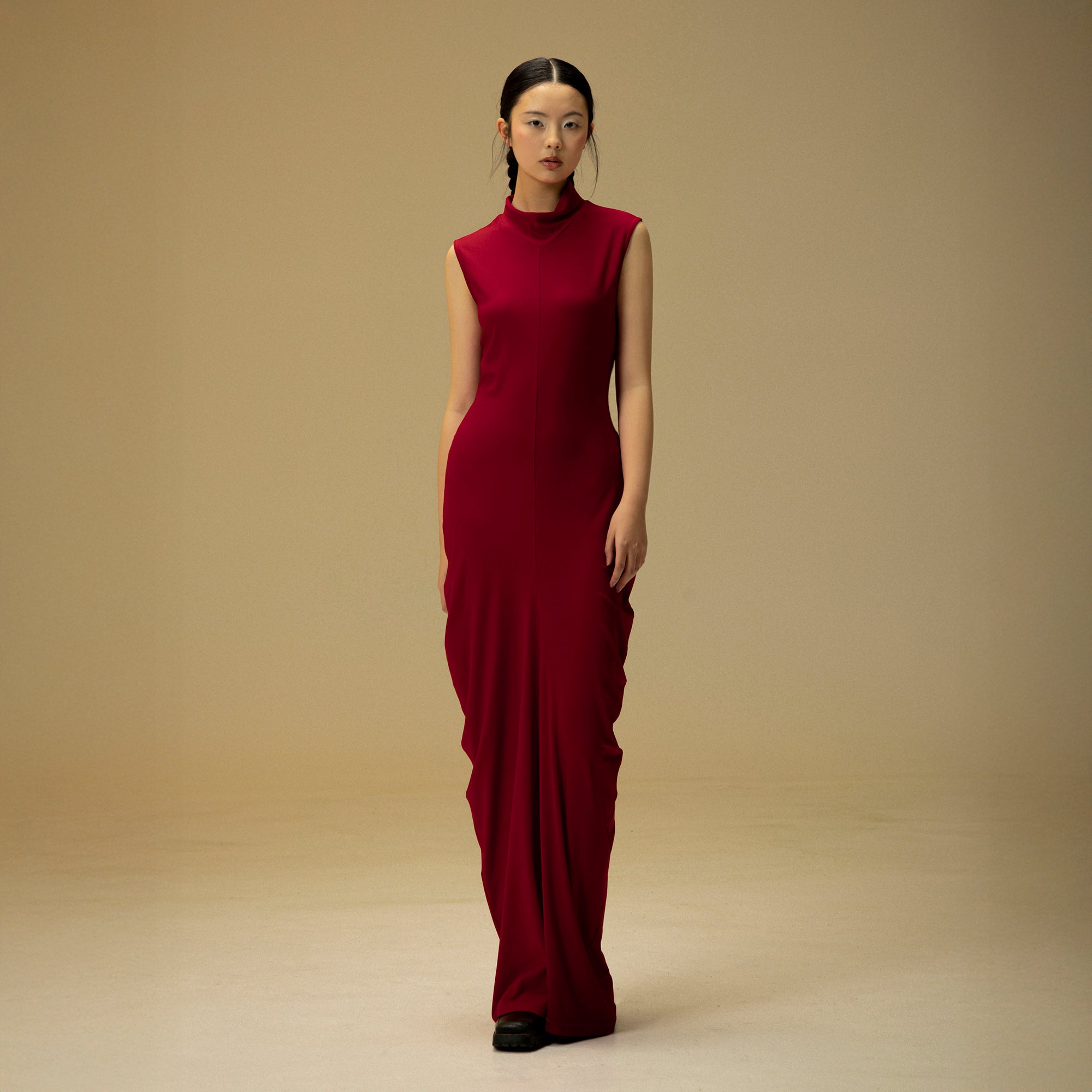 WUHEYIZUO Sleeveless Mock Neck Cocoon Maxi Dress