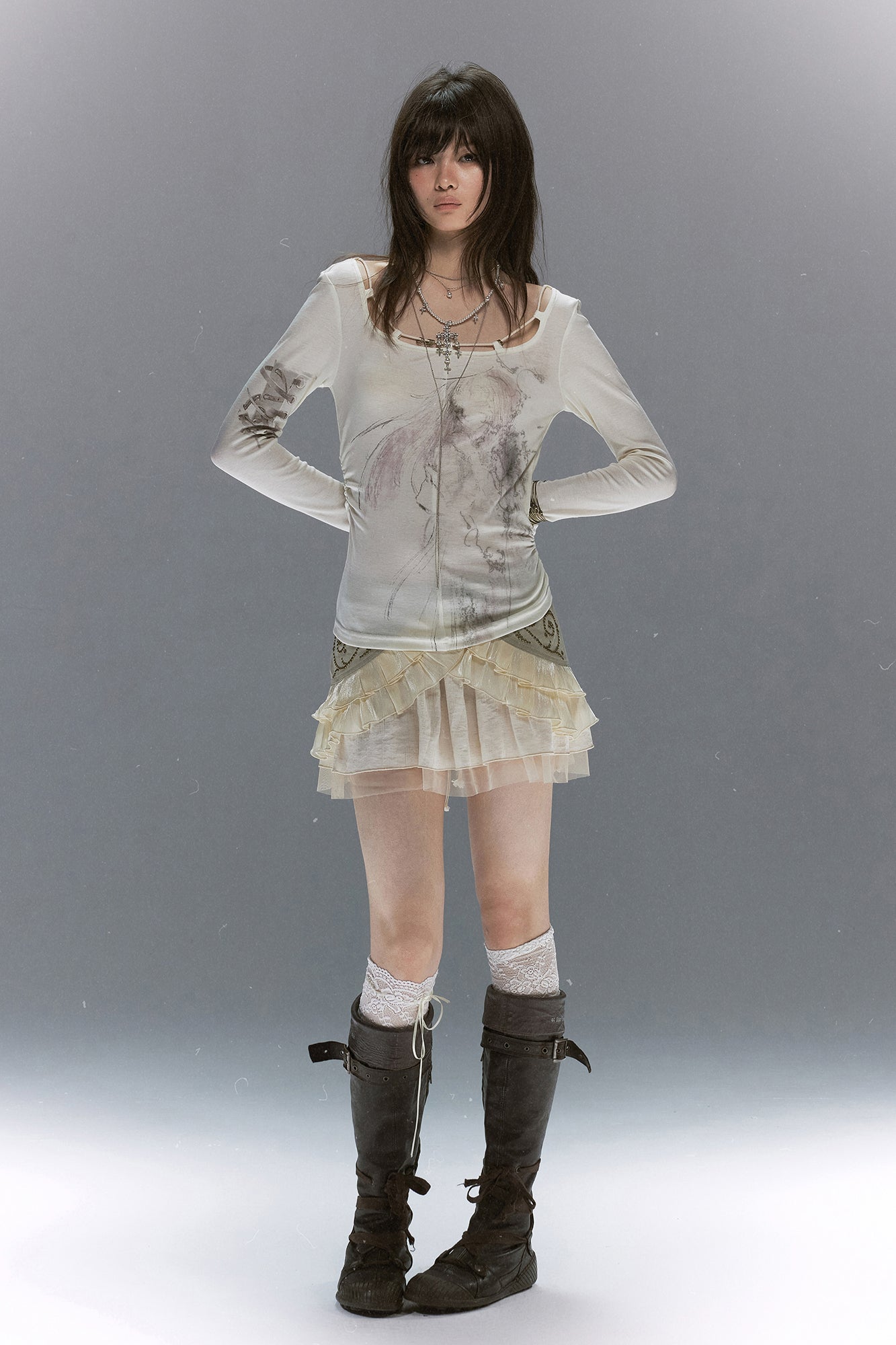 CESTNOUS Graphic Lace-Trim Tencel Long-Sleeve Tee