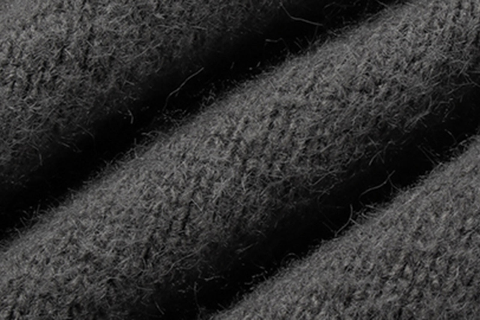 AE30 SAINT Star Jacquard Off-Shoulder Oversized Sweater