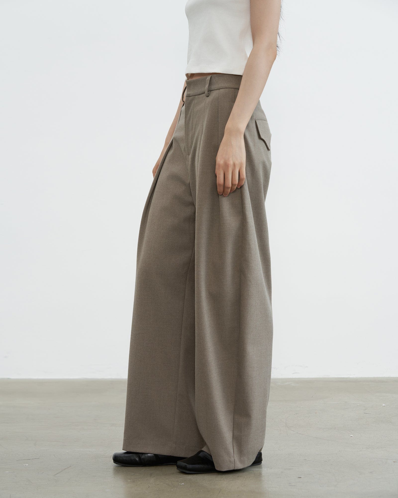 SAME FLOW Retro Wool-Blend Pleated Wide-Leg Trousers
