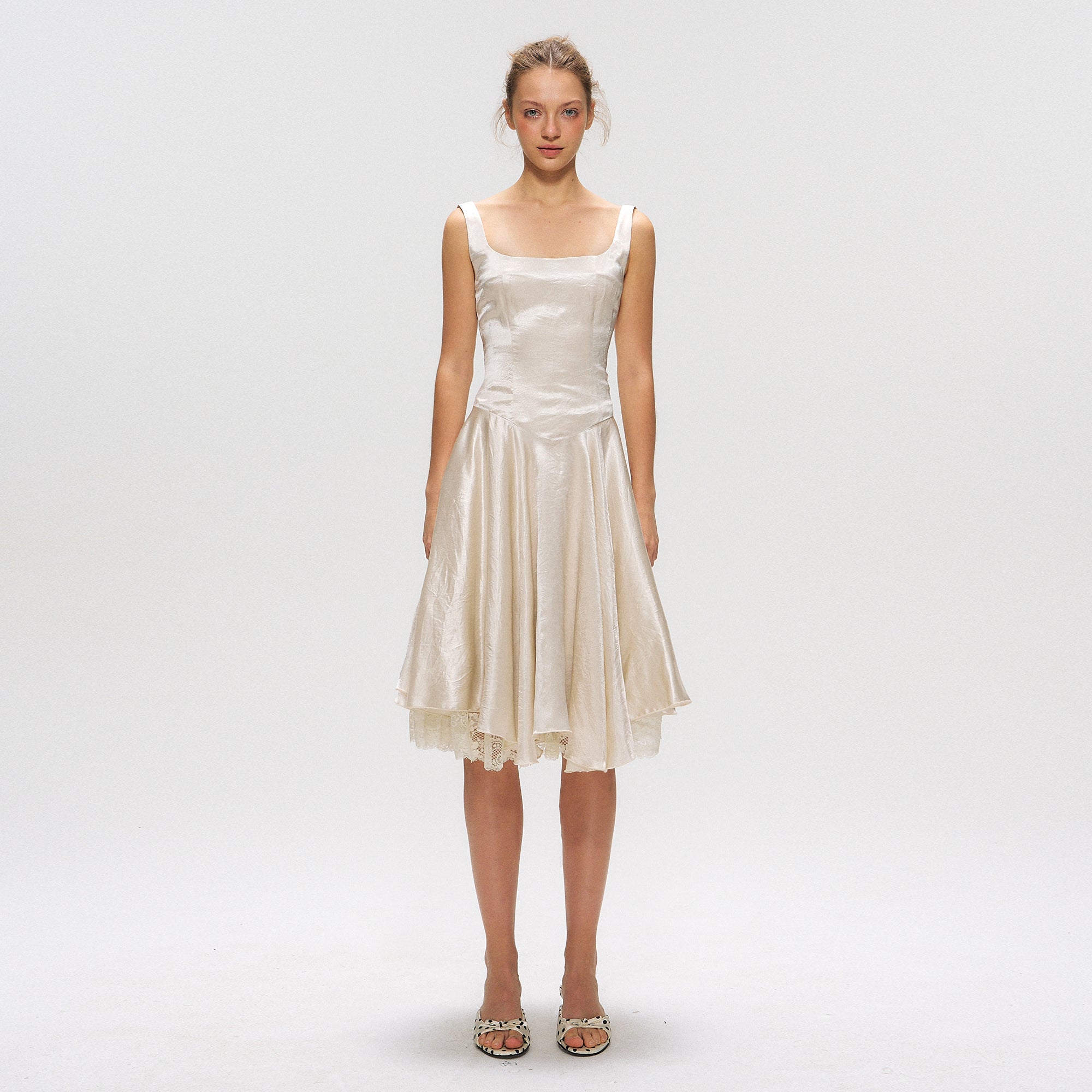 10AMSOTIIIIIIRED Lace-Up Back Lace-Hem Dress
