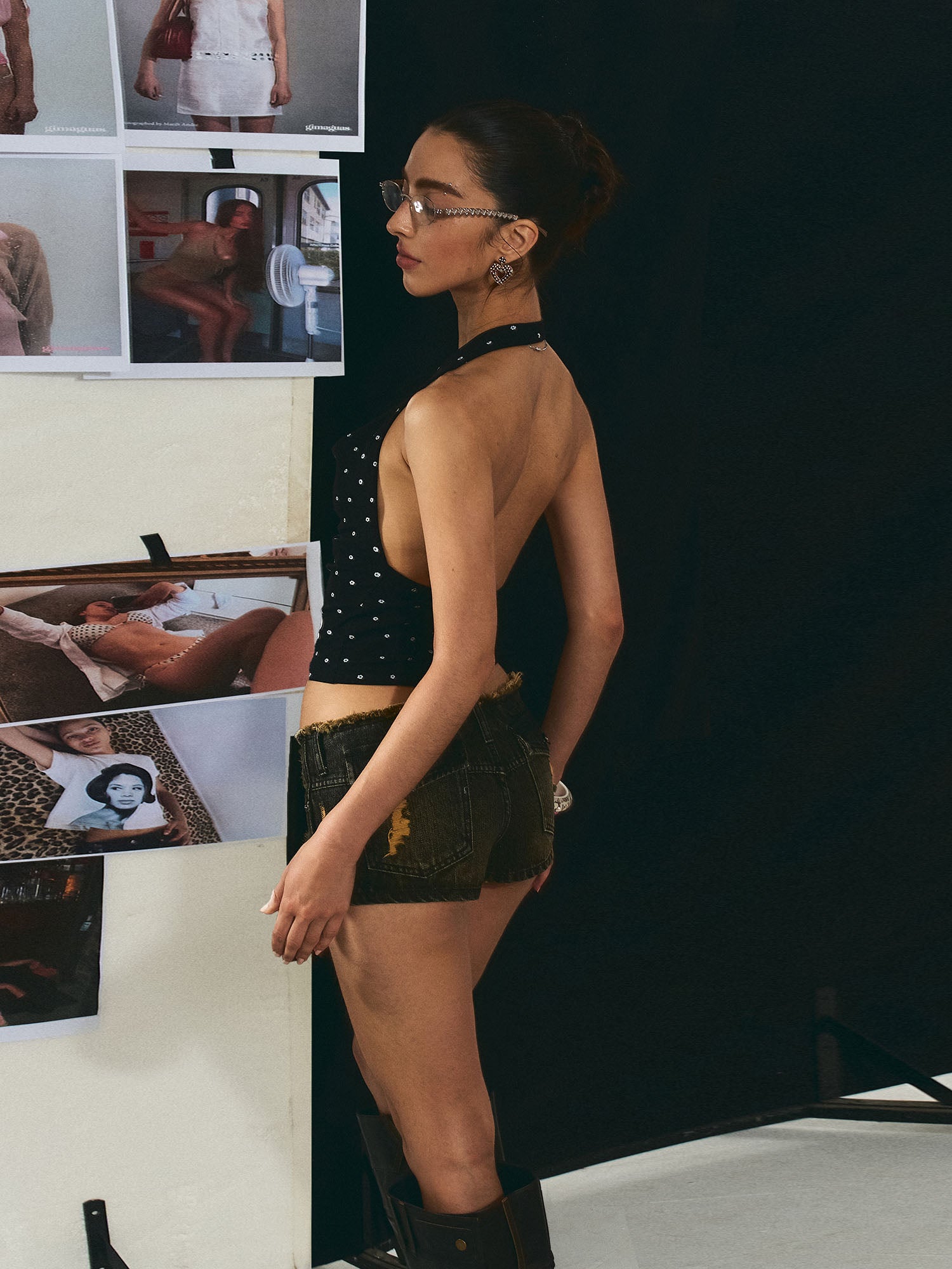 THE NEVERMORE Floral Dot Full-Print Cowl Neck Top