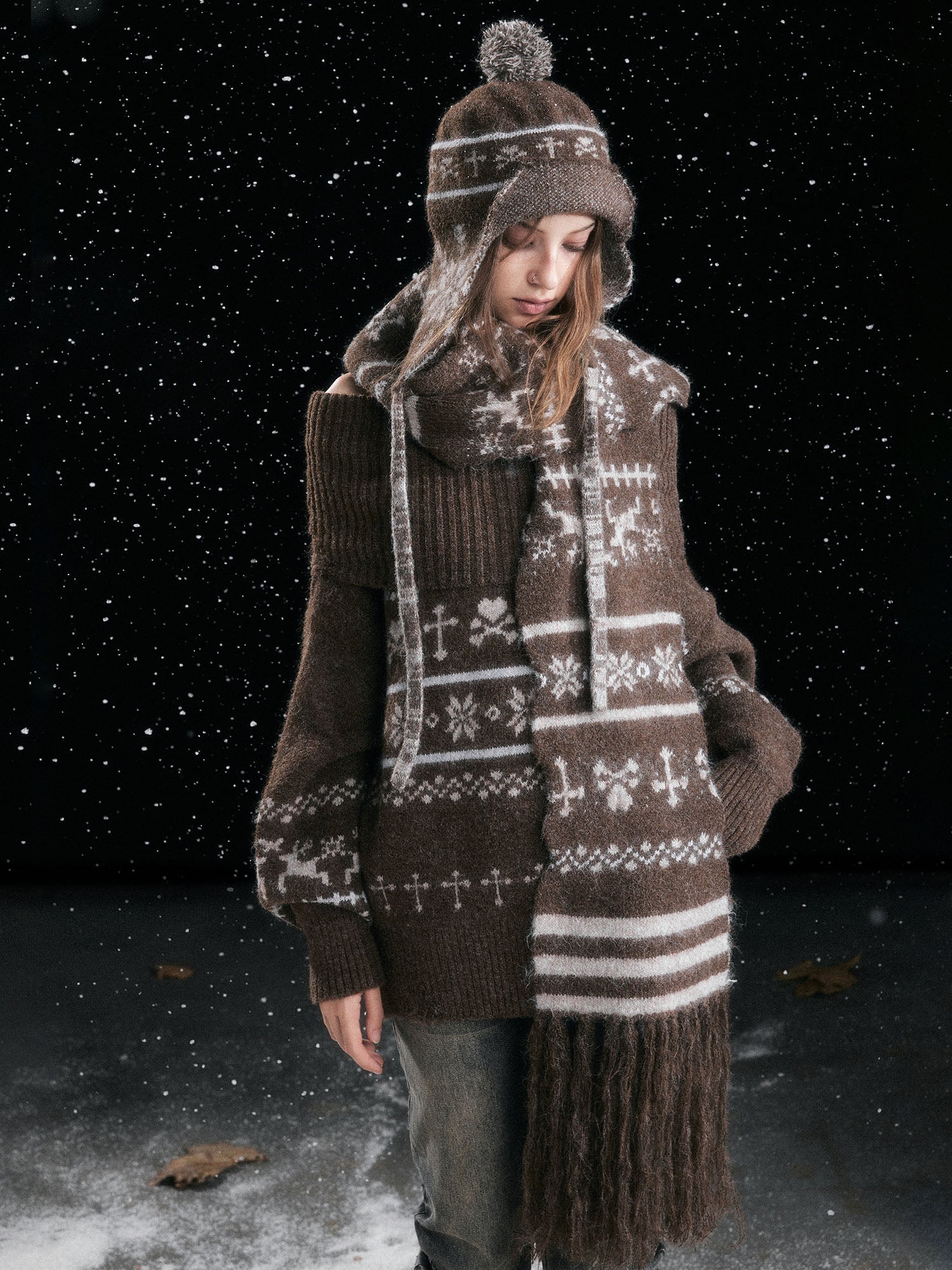 CESTNOUS Snowflake Jacquard Knit Chullo