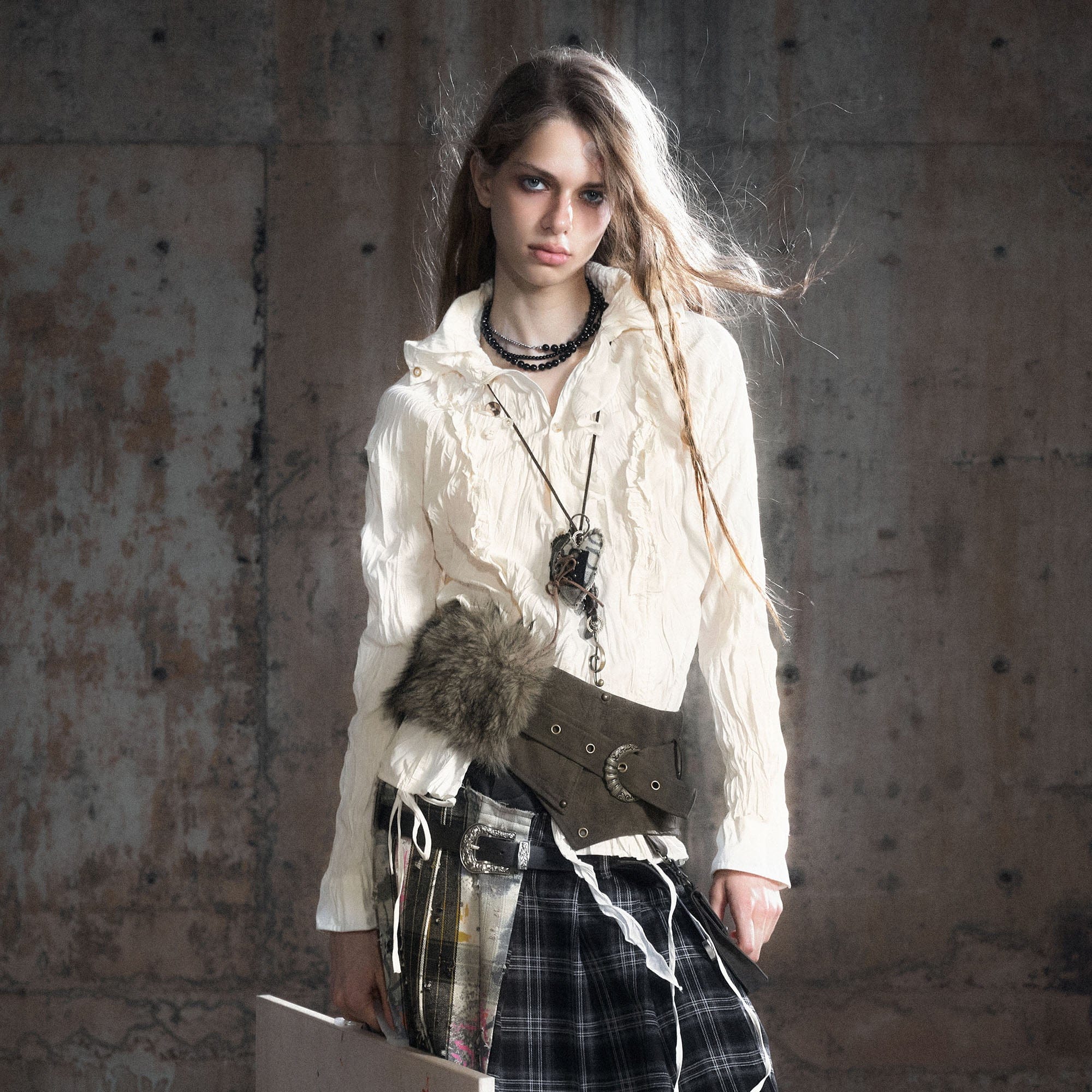 CESTNOUS Ruched Ruffle Spliced Shirt