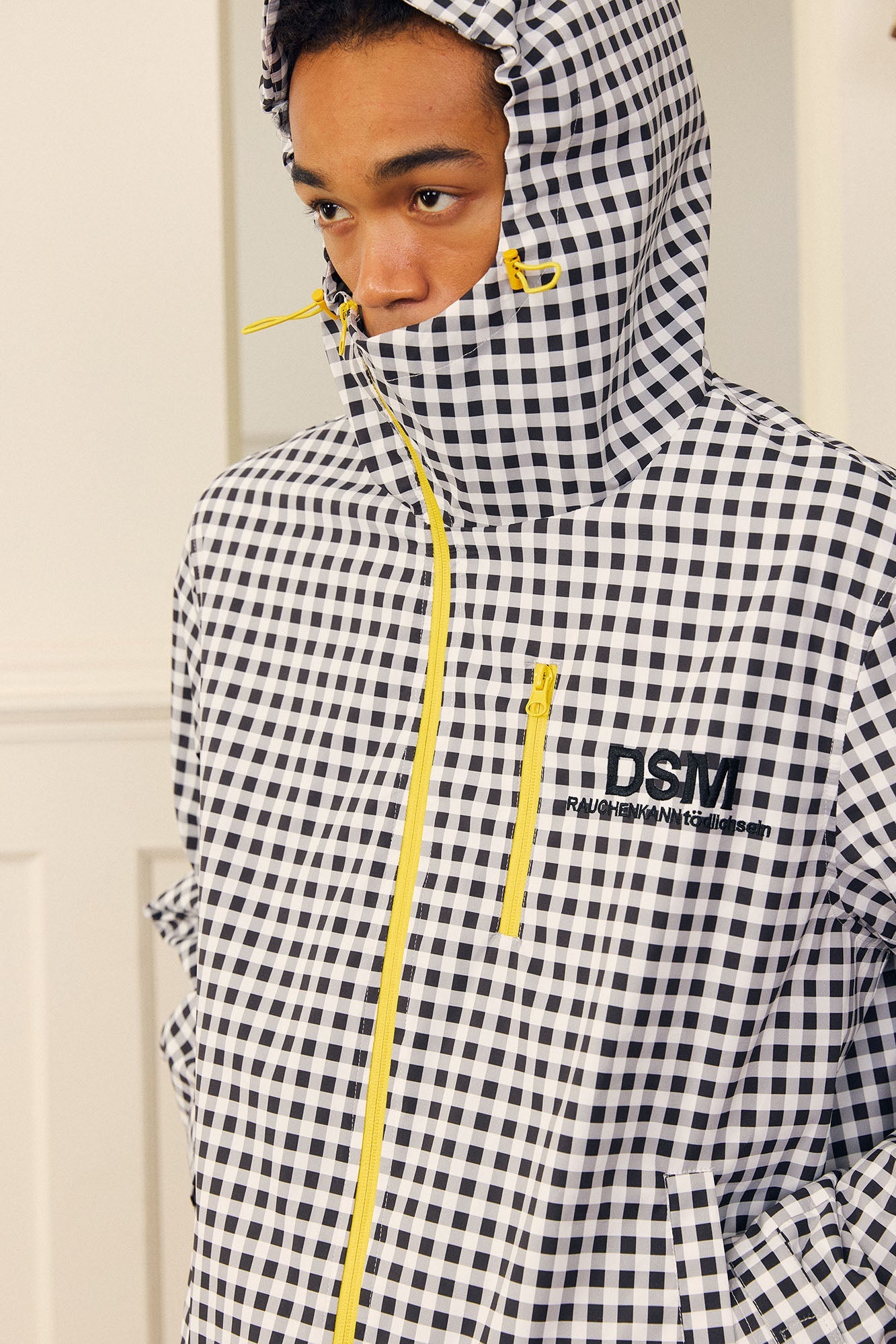 DONSMOKE Diagonal-Zip Check Teflon Windbreaker