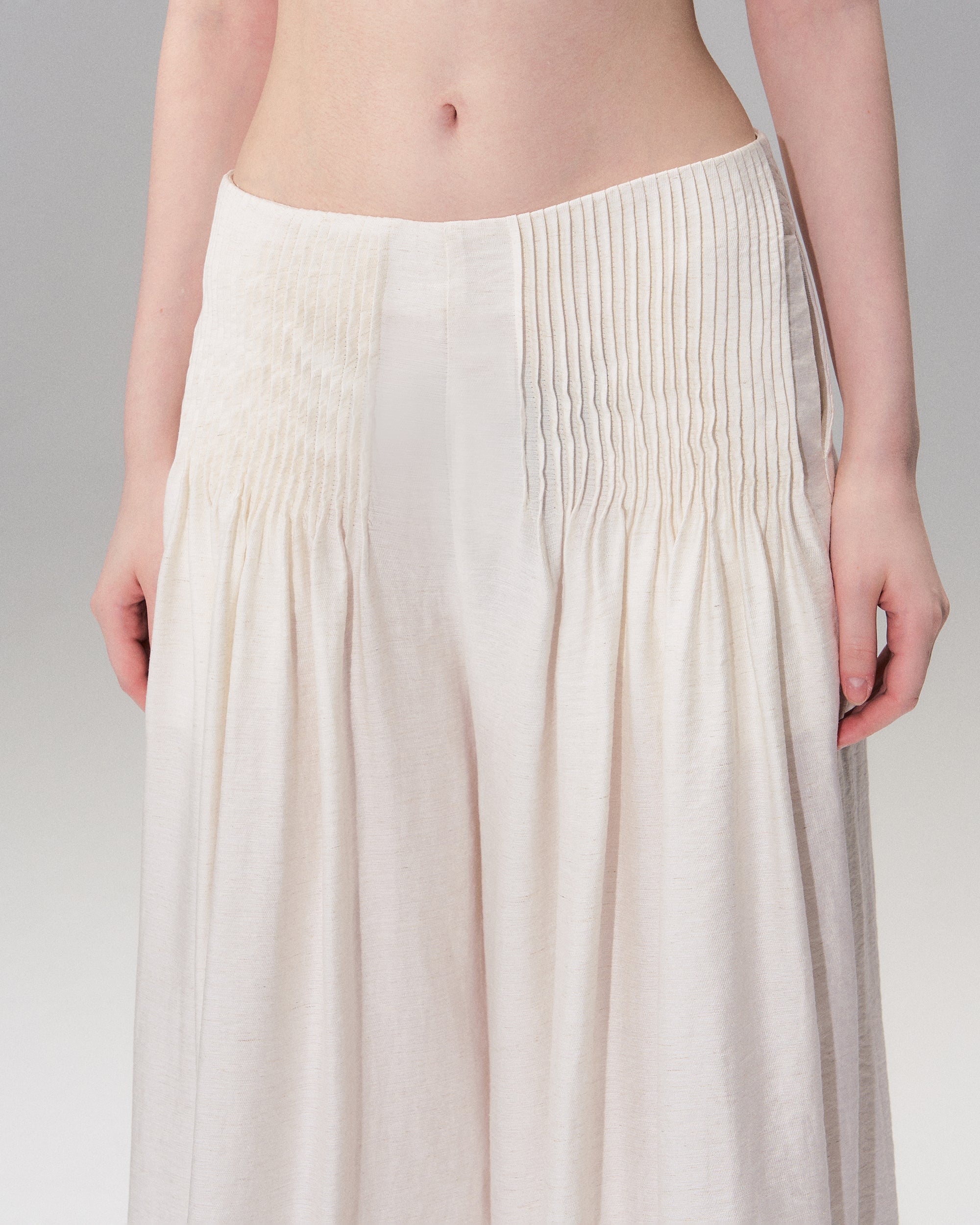 THE NEVERMORE Pintuck Panel Wide-Leg Pants