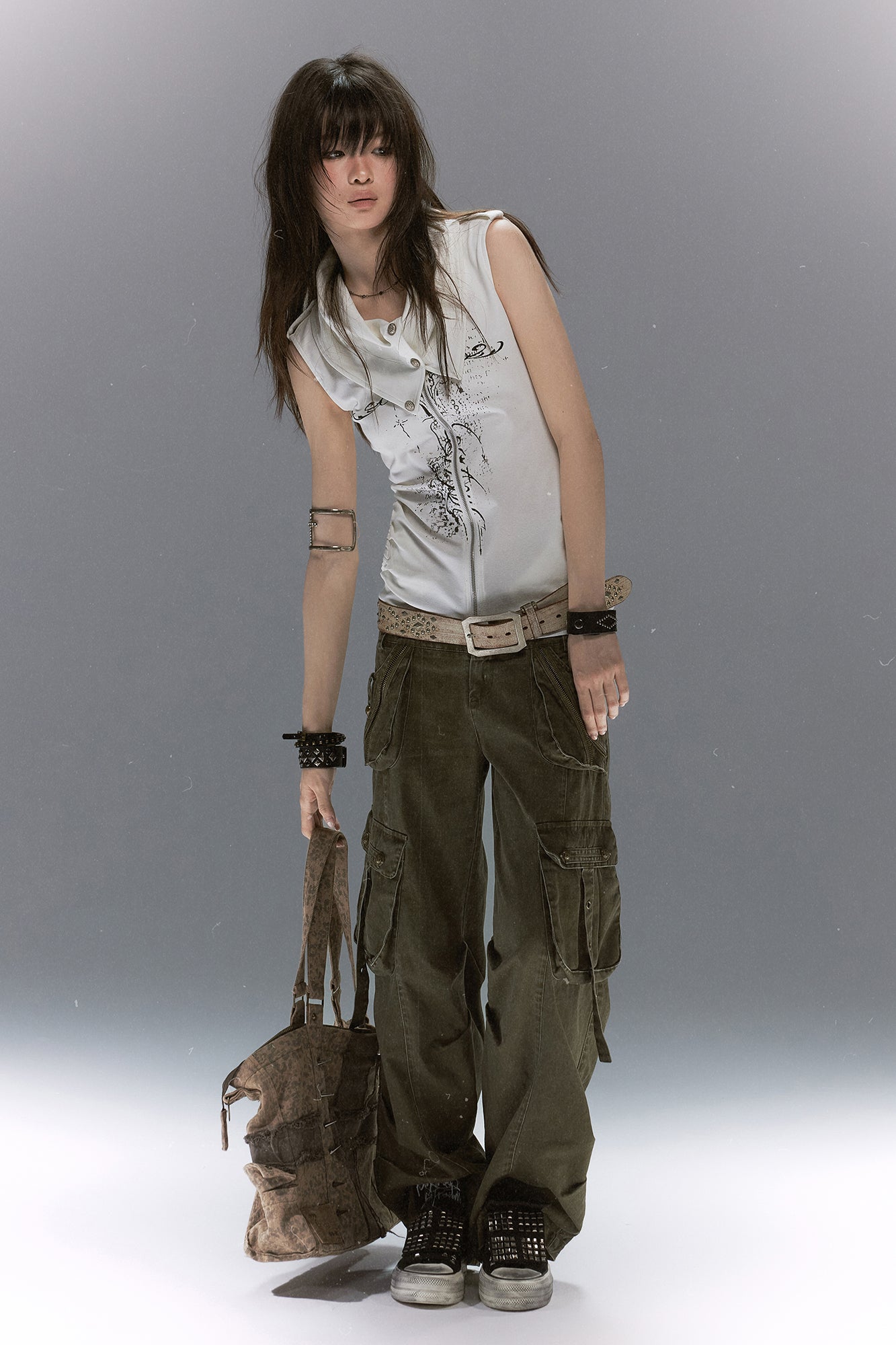 CESTNOUS Cross Graphic Zip-Up Vest