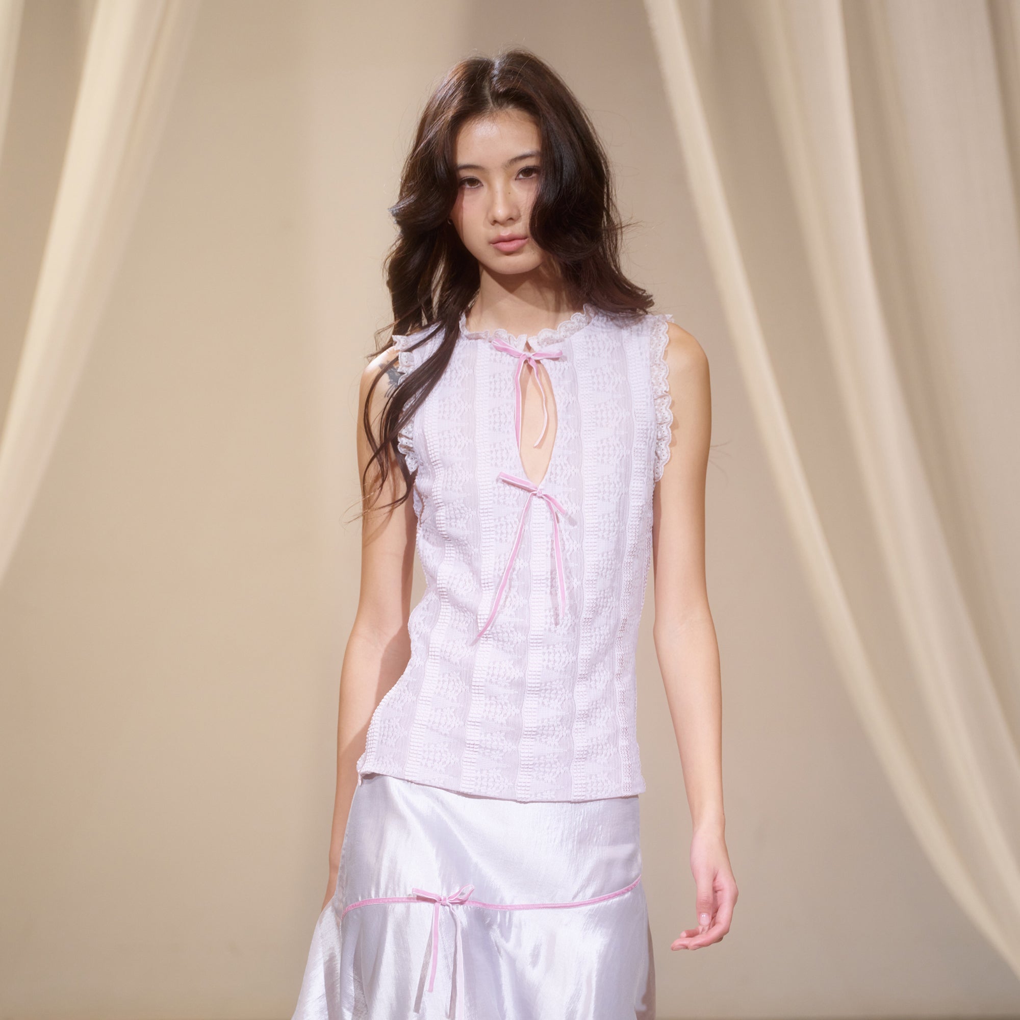 IVETONG Lace Trim Bow Tie Tank Top