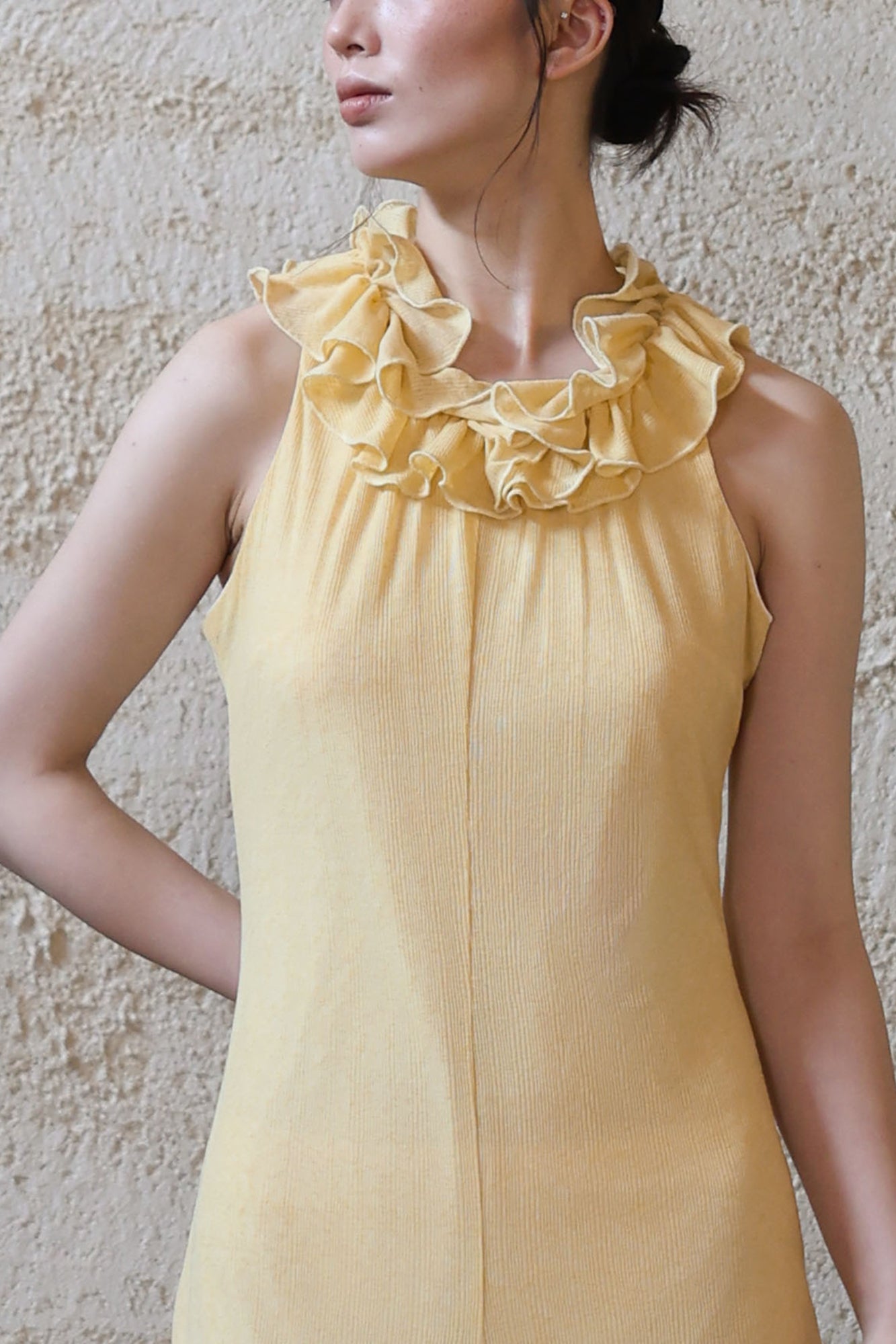 WUHEYIZUO Ruffle-Neck Draped Knit Maxi Dress
