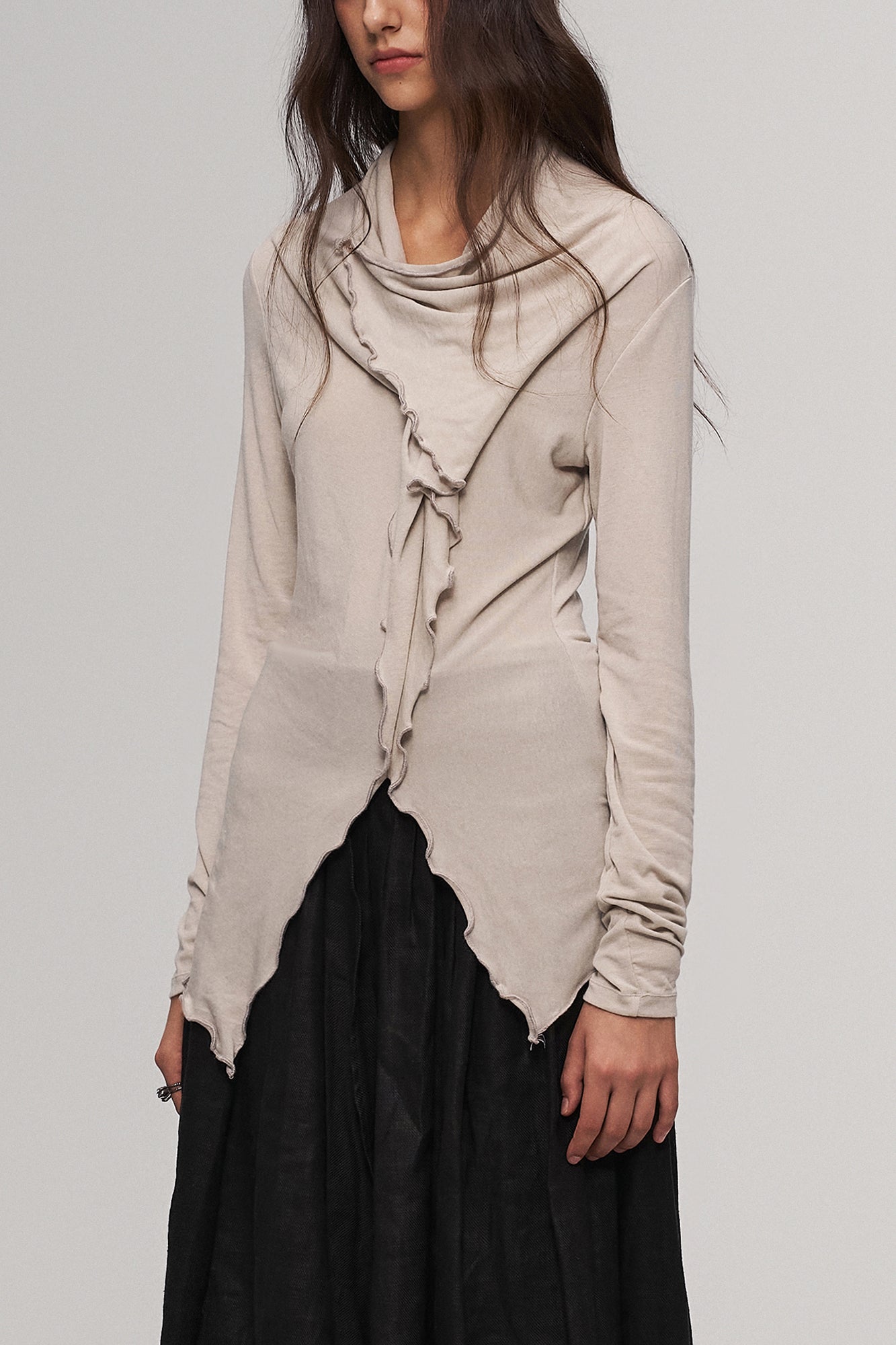 ILNya Nieternite Nifutur Asymmetrical Ruffle Wool-Blend Long Sleeve Tee